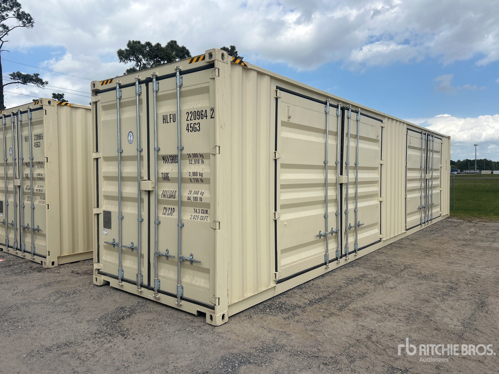 General Appearance with Picture, Right Rear Corner