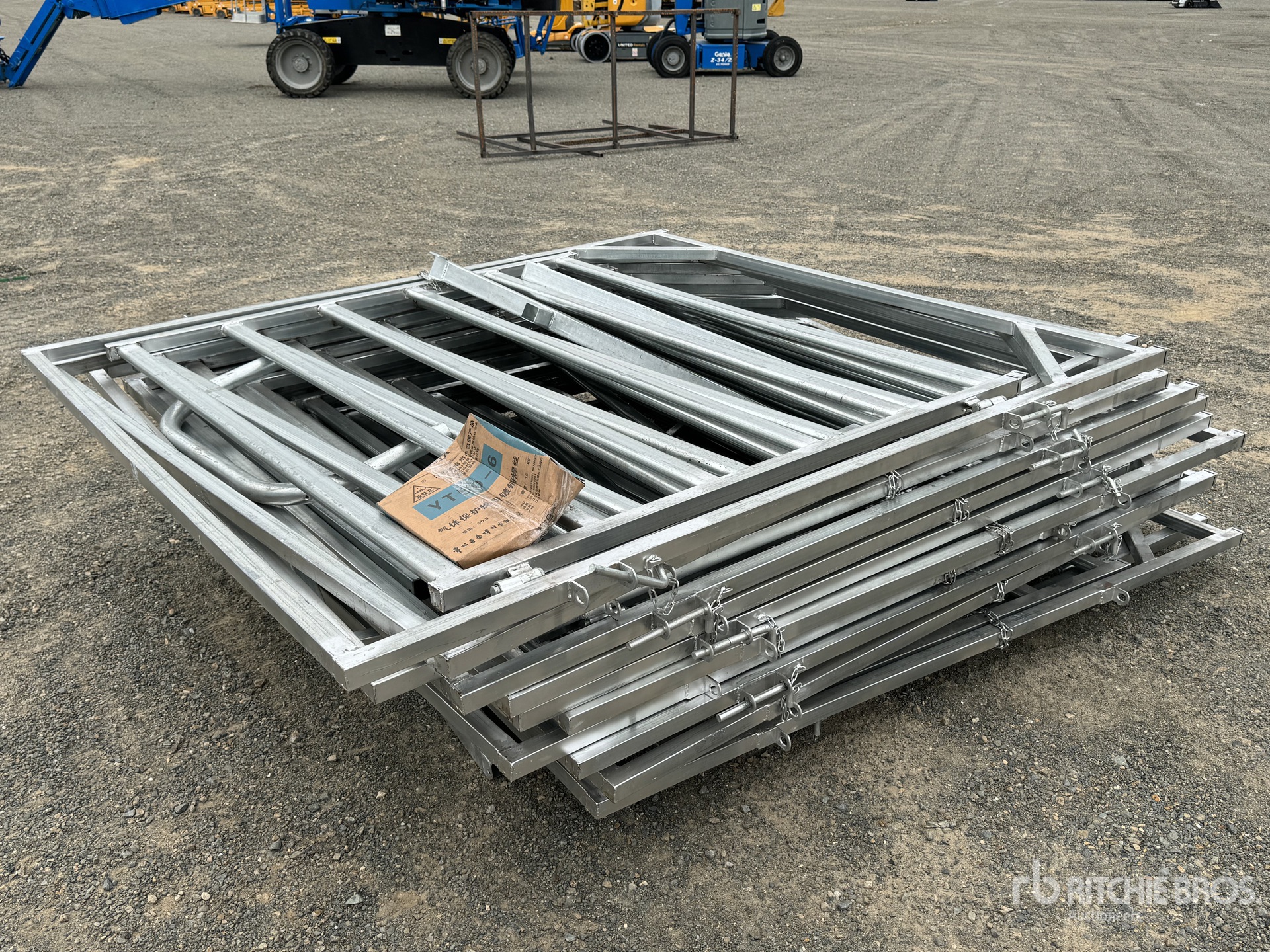 General Appearance with Bild, Ecke hinten links