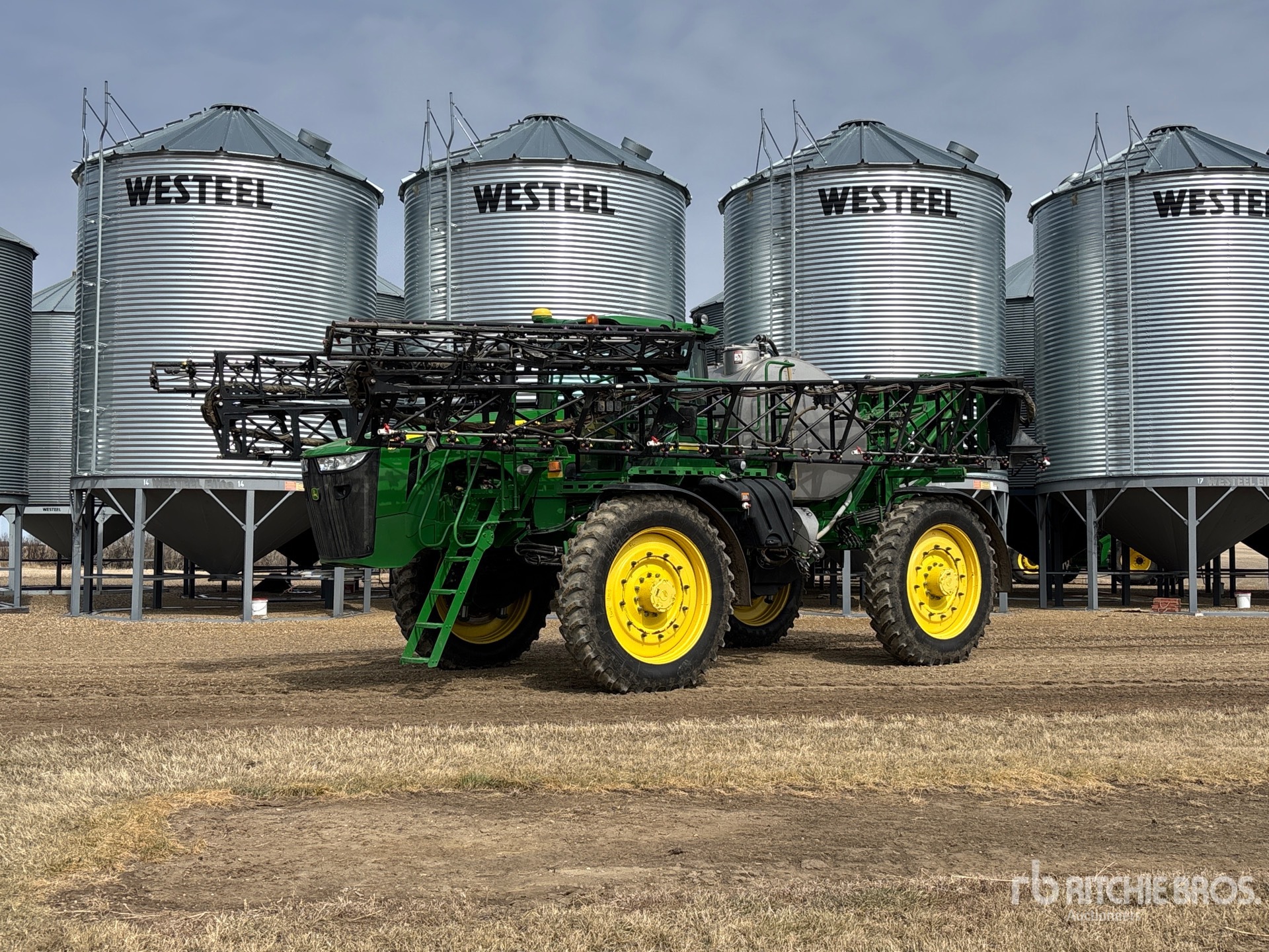 General Appearance with Imagen: esquina delantera izquierda