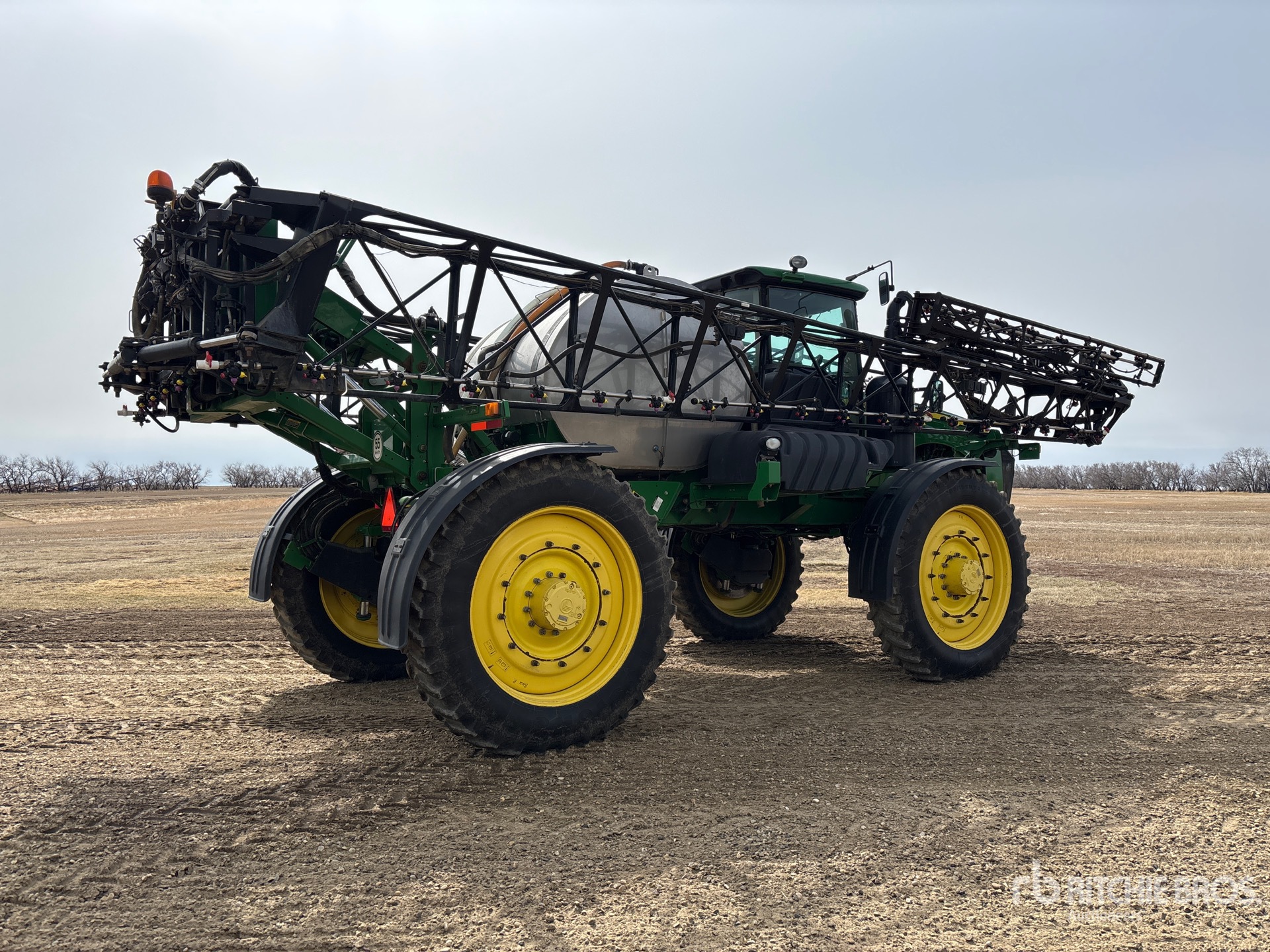 General Appearance with Imagen: esquina trasera derecha