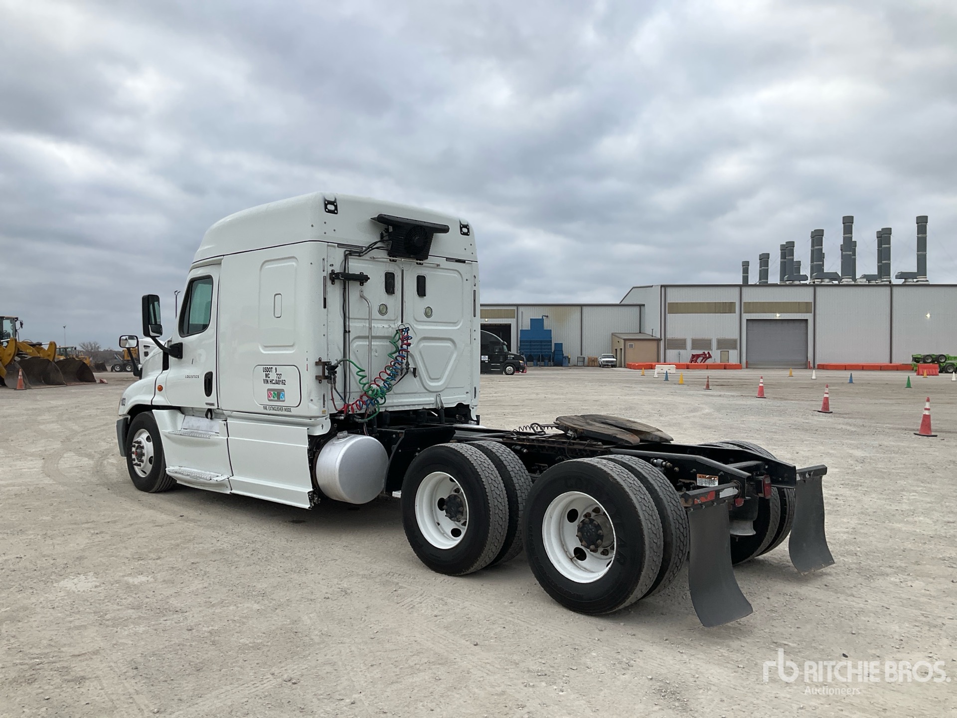 Aspect général with Image, coin arrière gauche