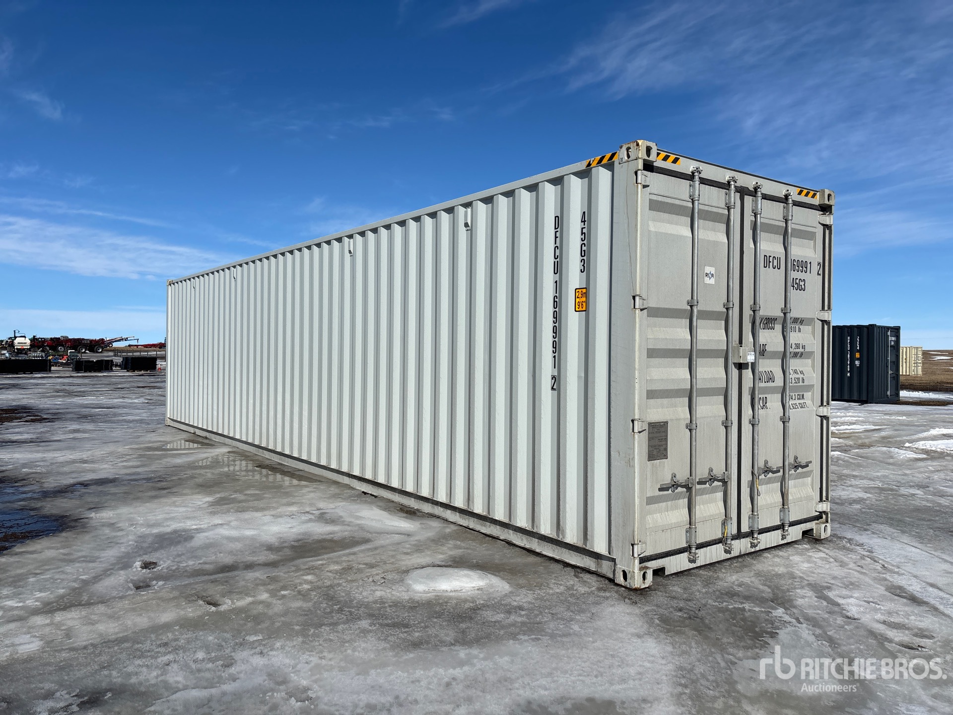 General Appearance with Picture, Right Front Corner