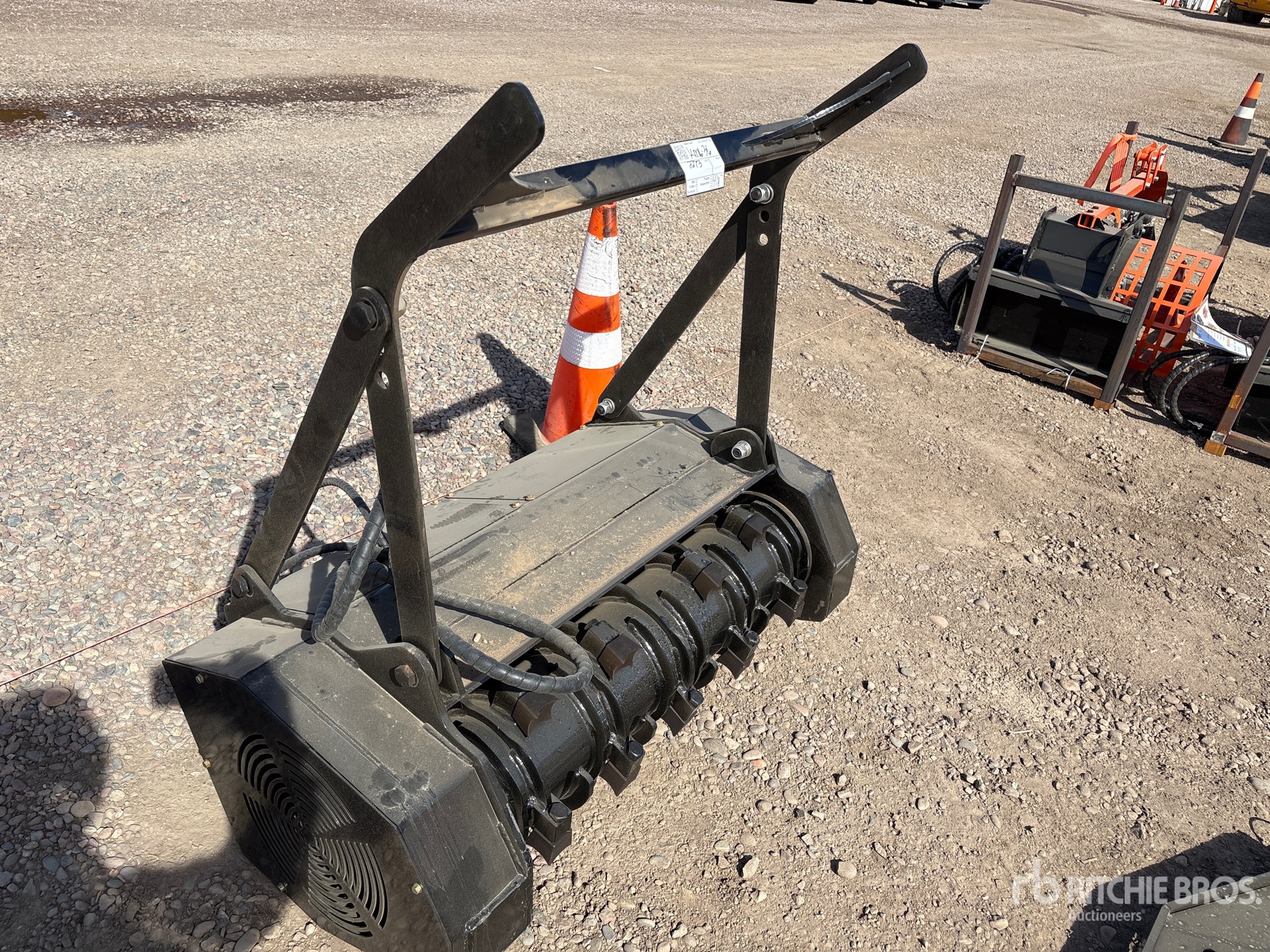 General Appearance with Foto, angolo posteriore sinistro