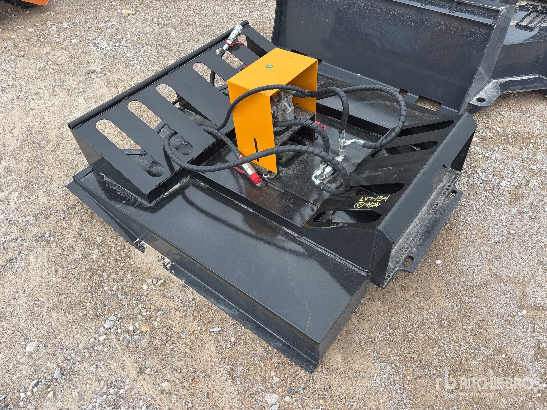 General Appearance with Imagen: esquina trasera izquierda