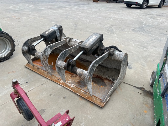 2017 Bobcat 7168340 45 in Grapple