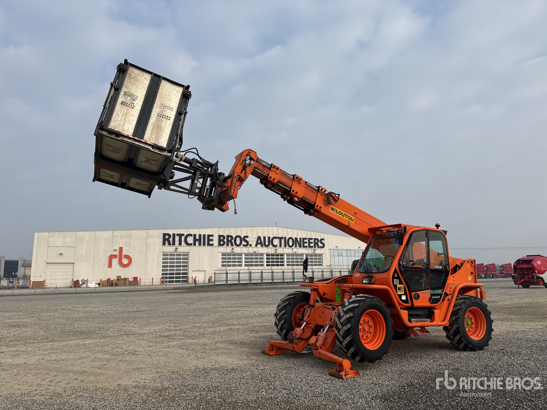 General Appearance with Picture, Left Front Corner