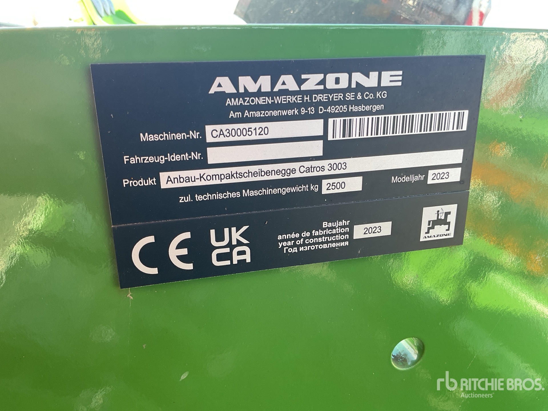 General Appearance with Numero seriale/numero d’identificazione del veicolo (VIN)