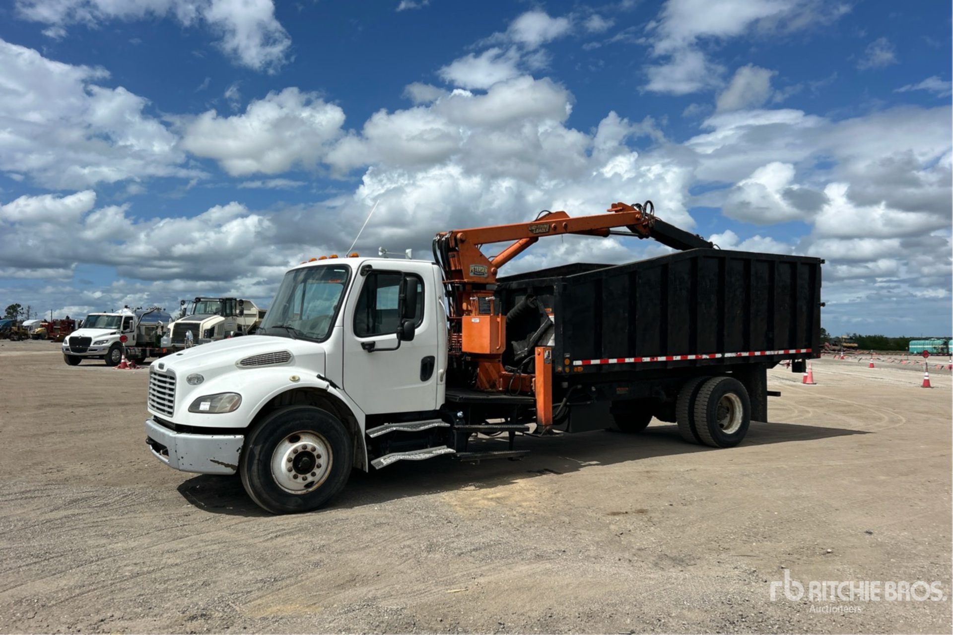 General Appearance with Image, coin avant gauche