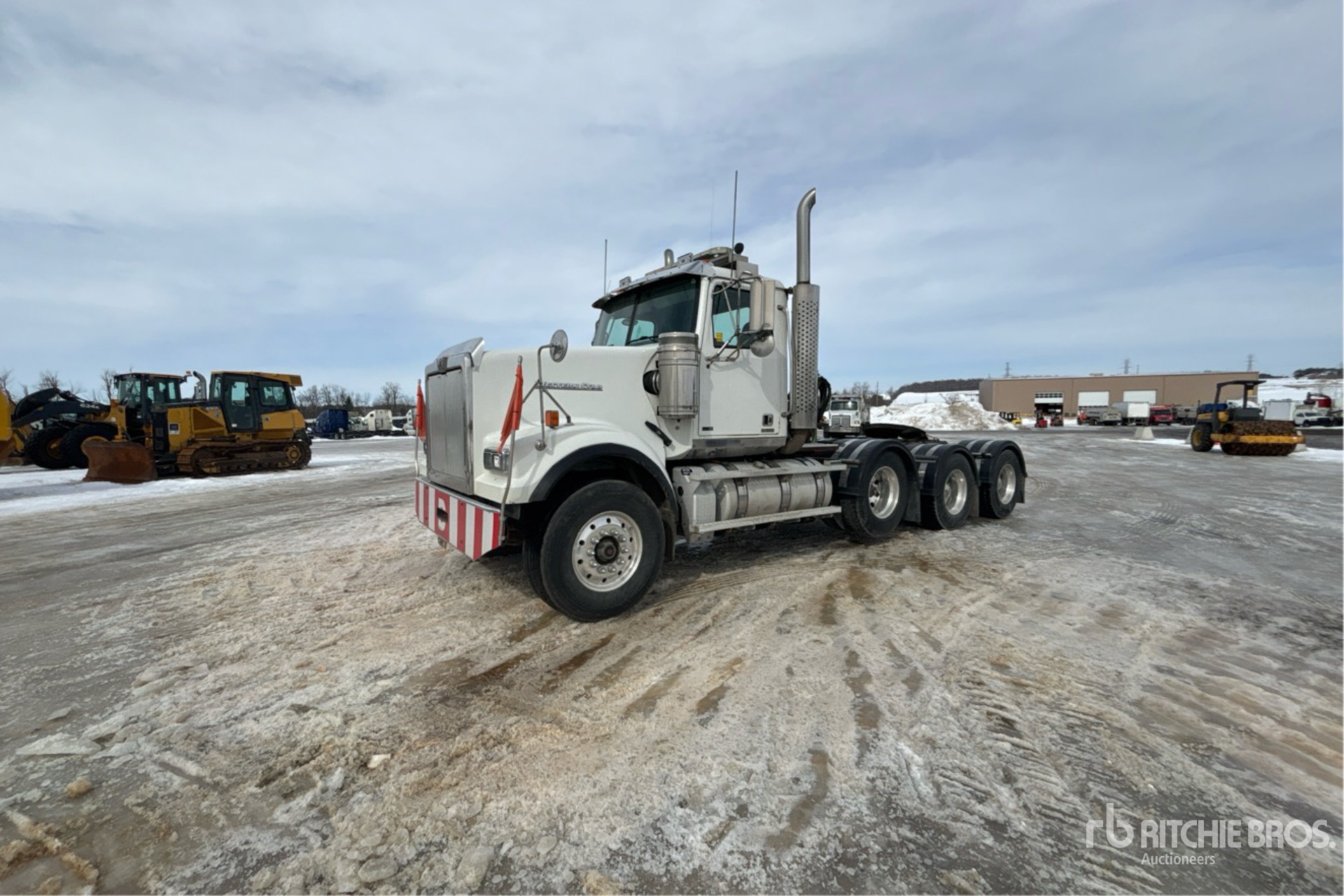 Aspect général with Image, coin avant gauche