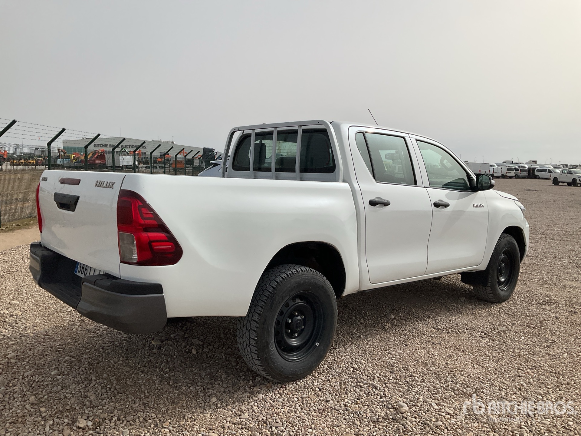 General Appearance with Picture, Right Rear Corner