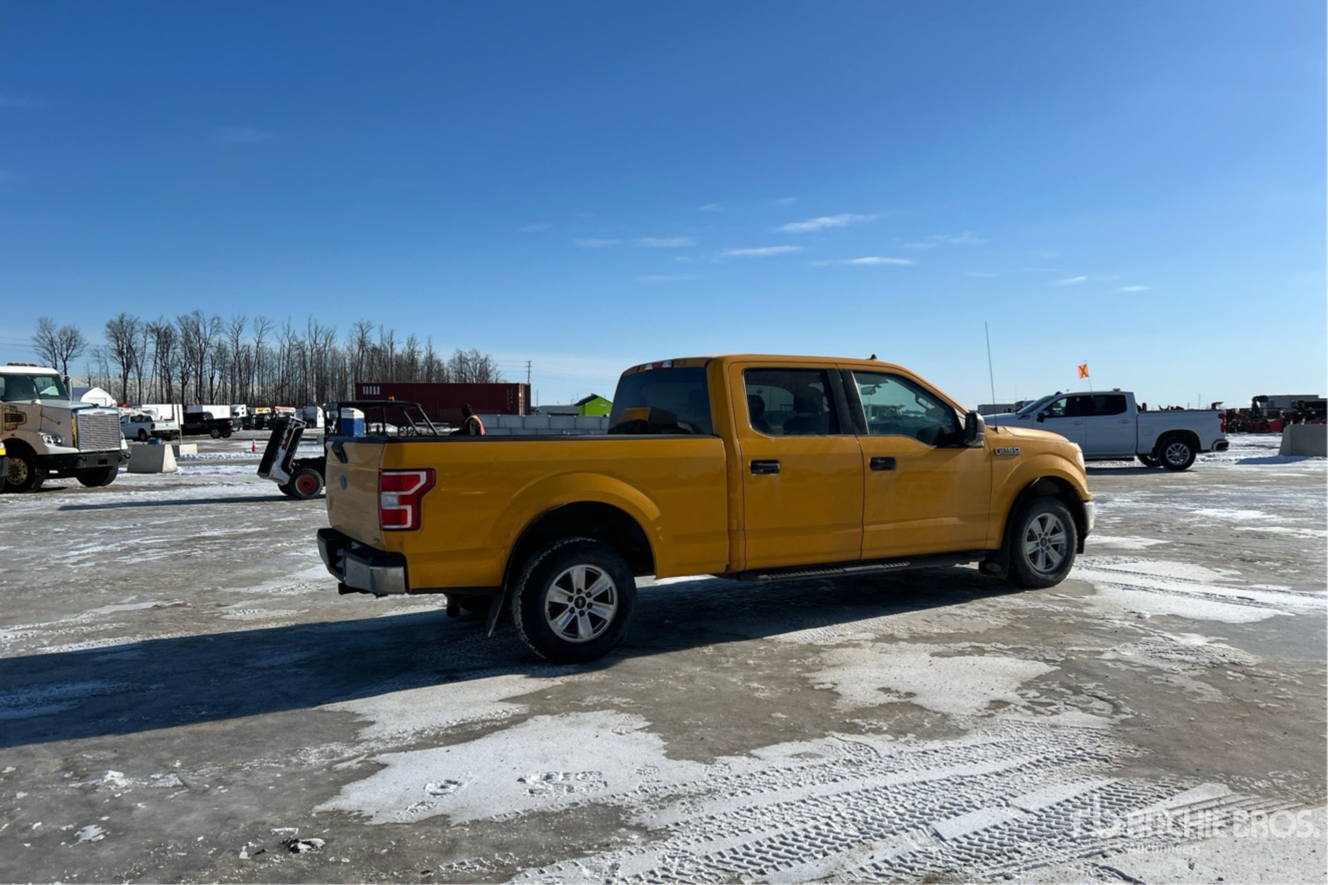 General Appearance with Image, coin arrière droit