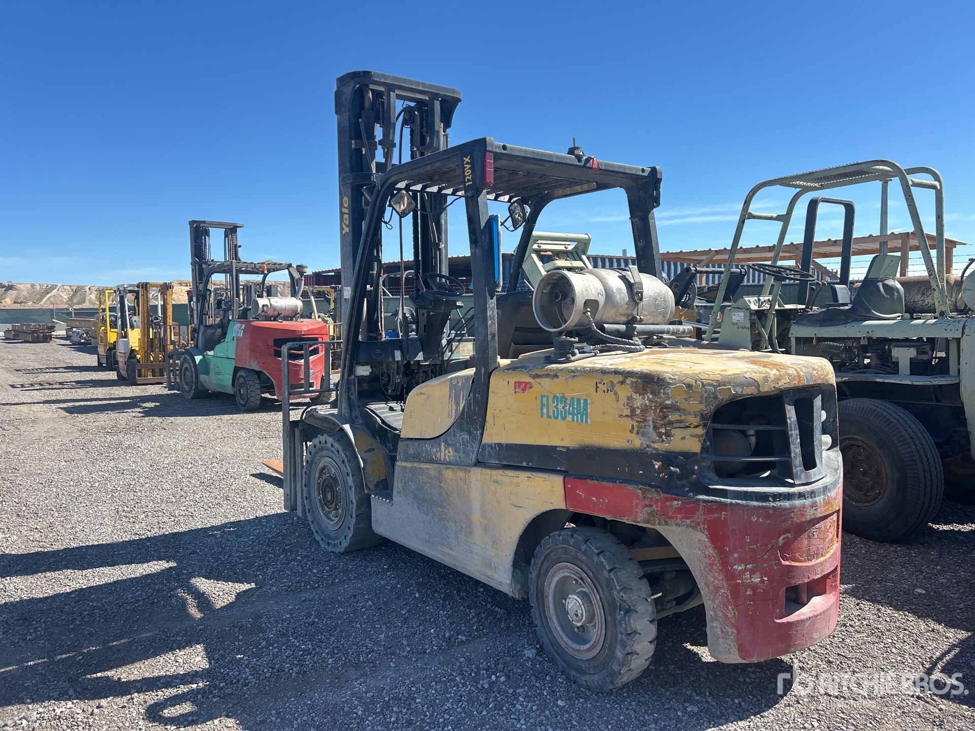 General Appearance with Bild, Ecke hinten links