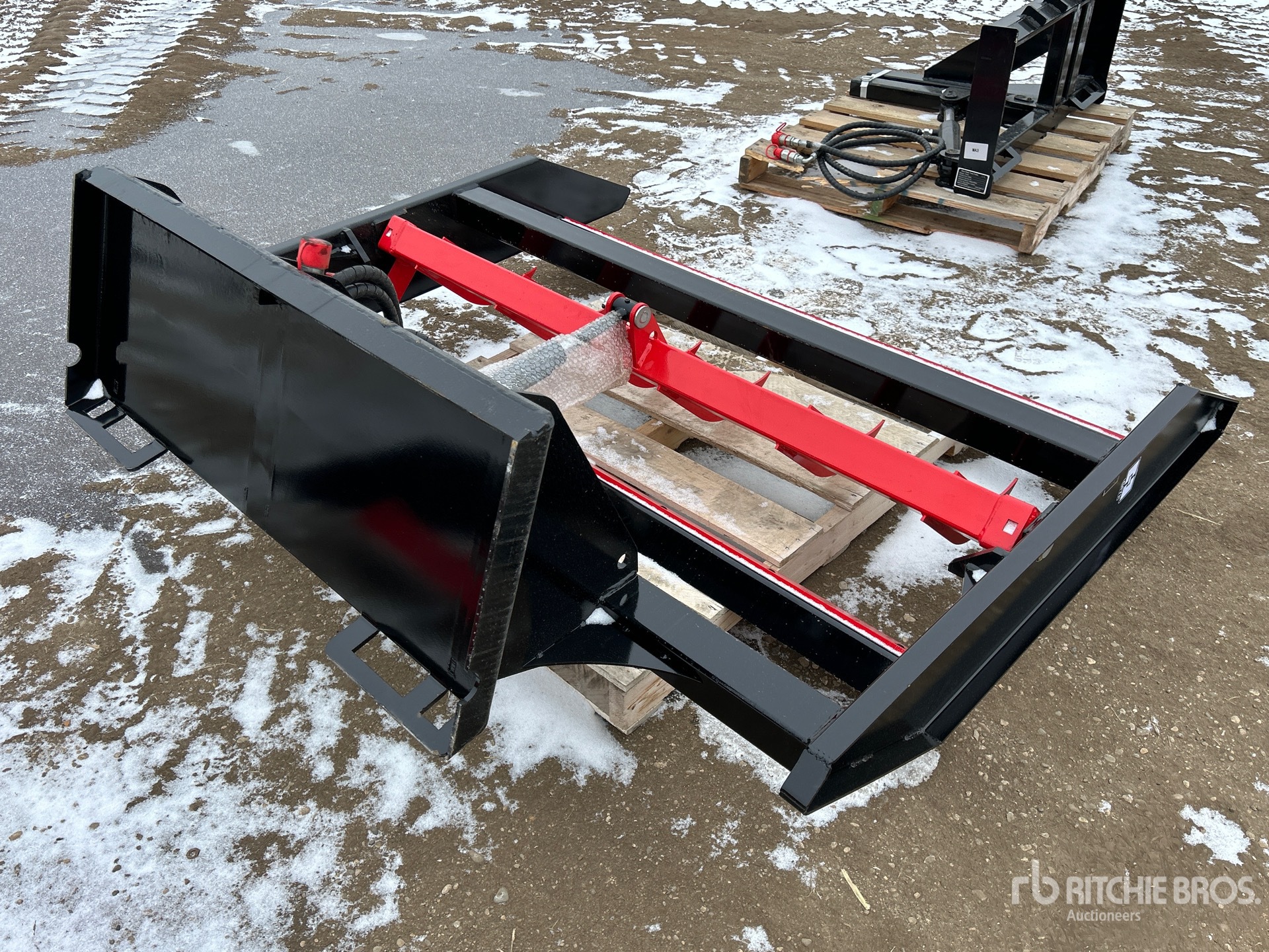 General Appearance with Foto, angolo anteriore sinistro