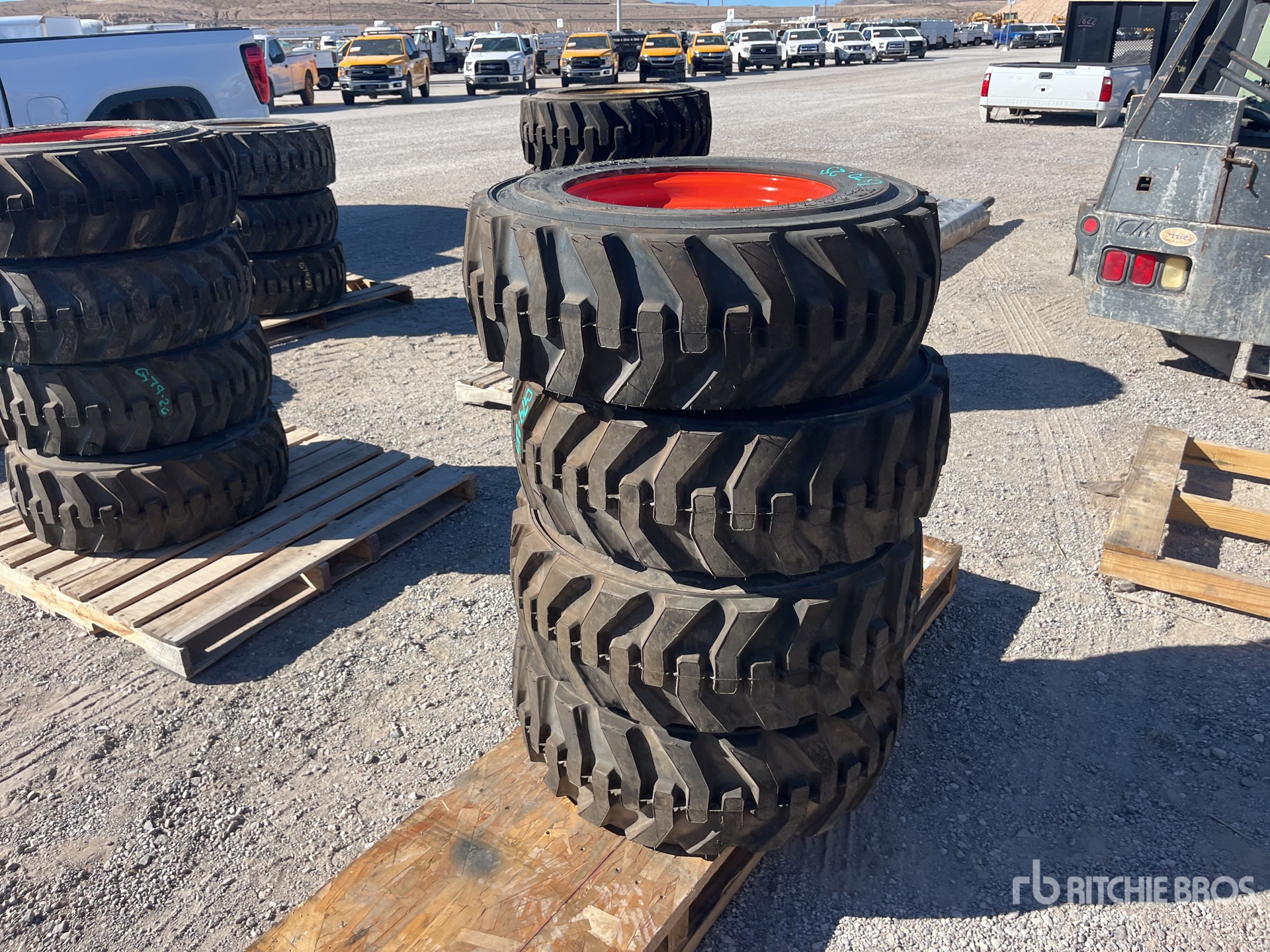 General Appearance with Bild, Ecke hinten rechts