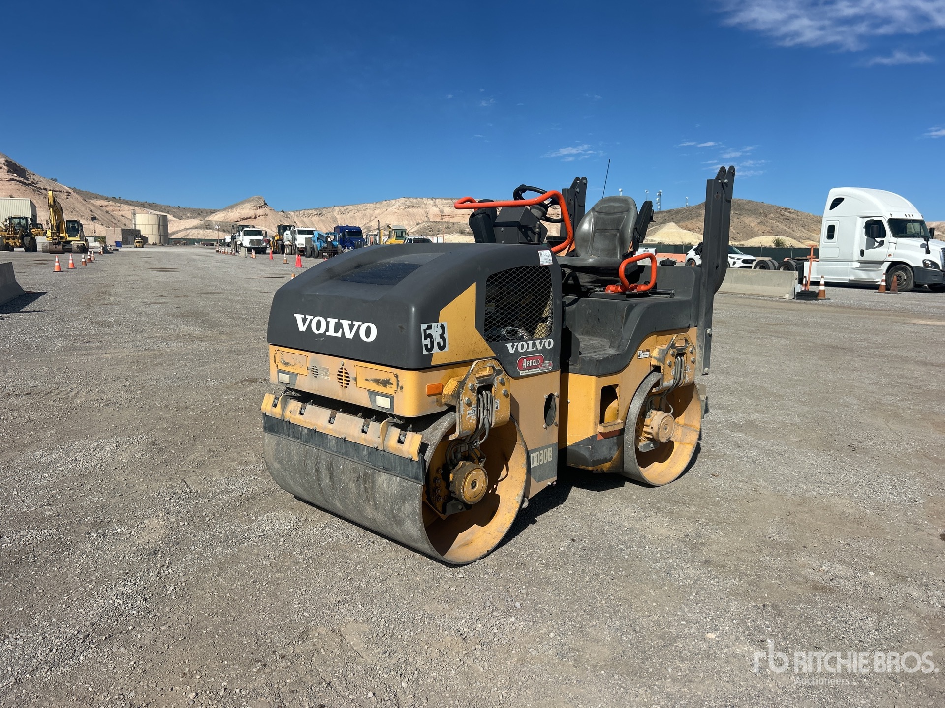 General Appearance with Bild, Ecke vorne links