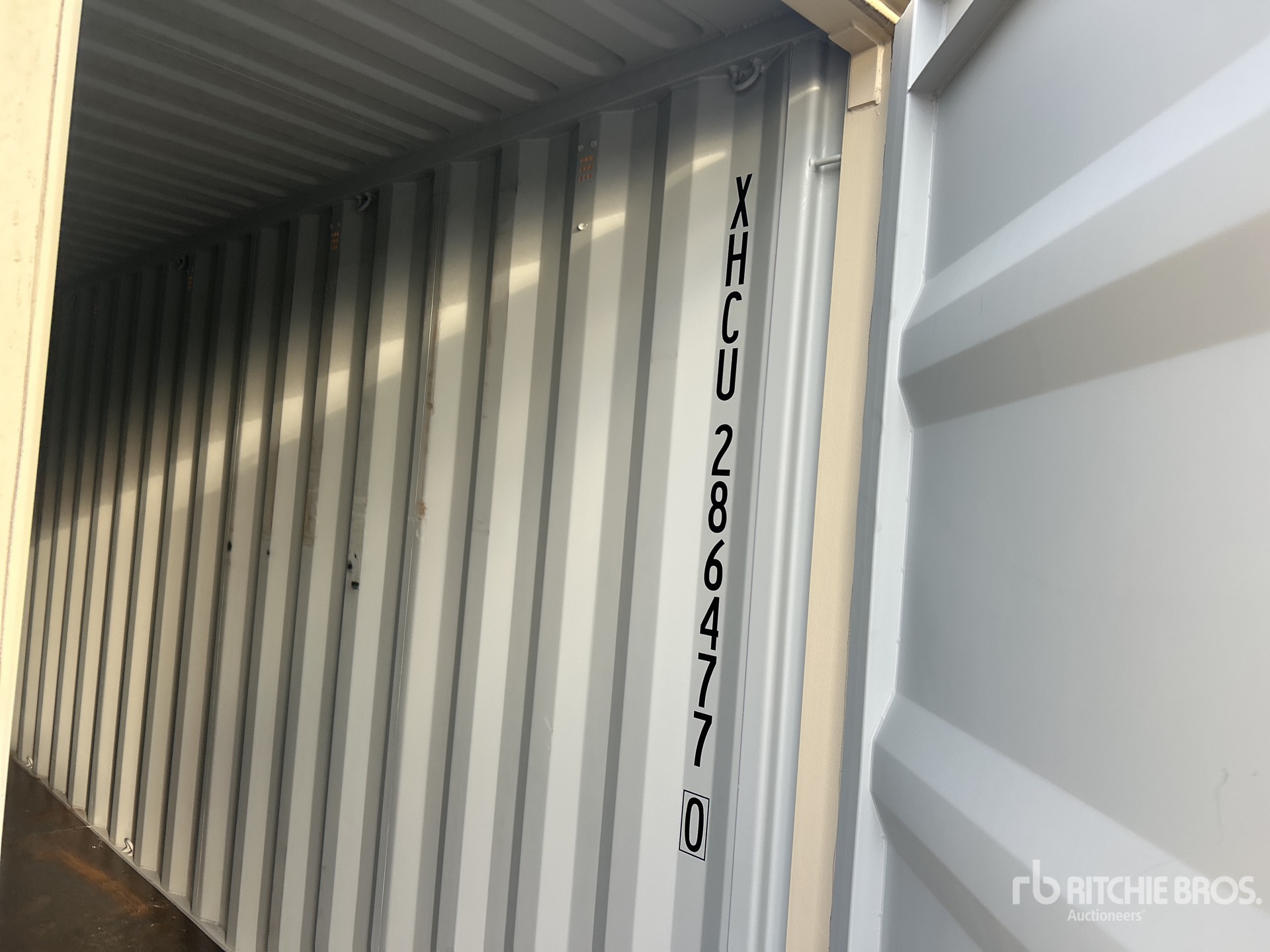 General Appearance with Seriennummer / FIN