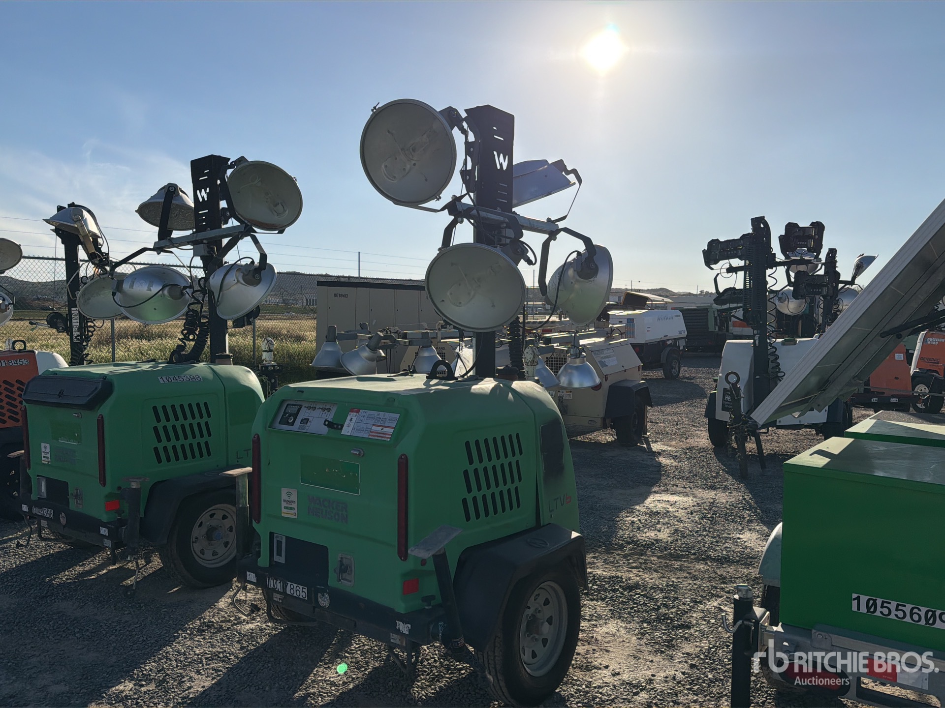 General Appearance with Imagen: esquina trasera derecha