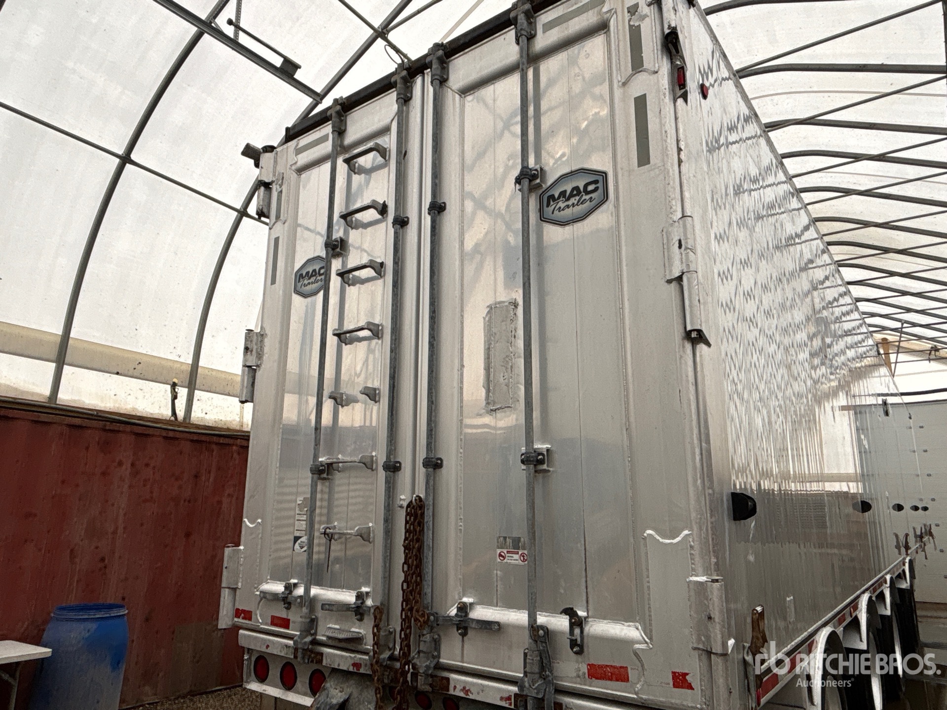 General Appearance with Featured Photo