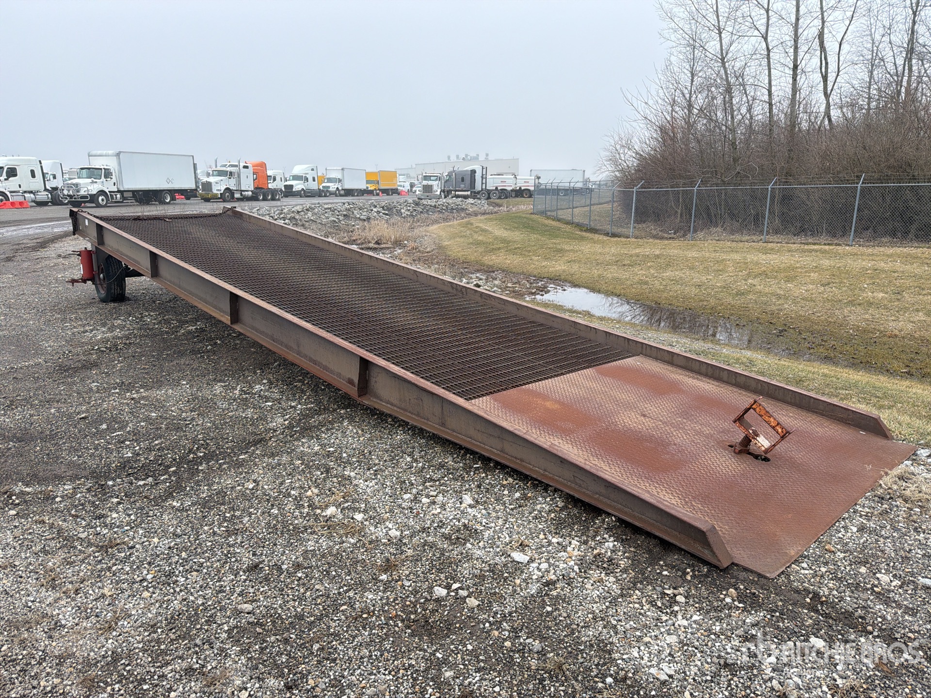 General Appearance with Zdjęcie, lewy dolny róg