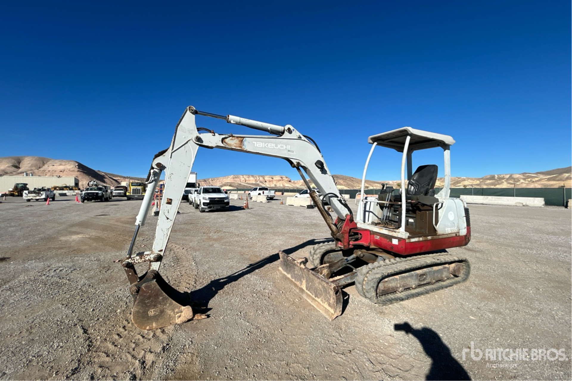 General Appearance with Picture, Left Front Corner