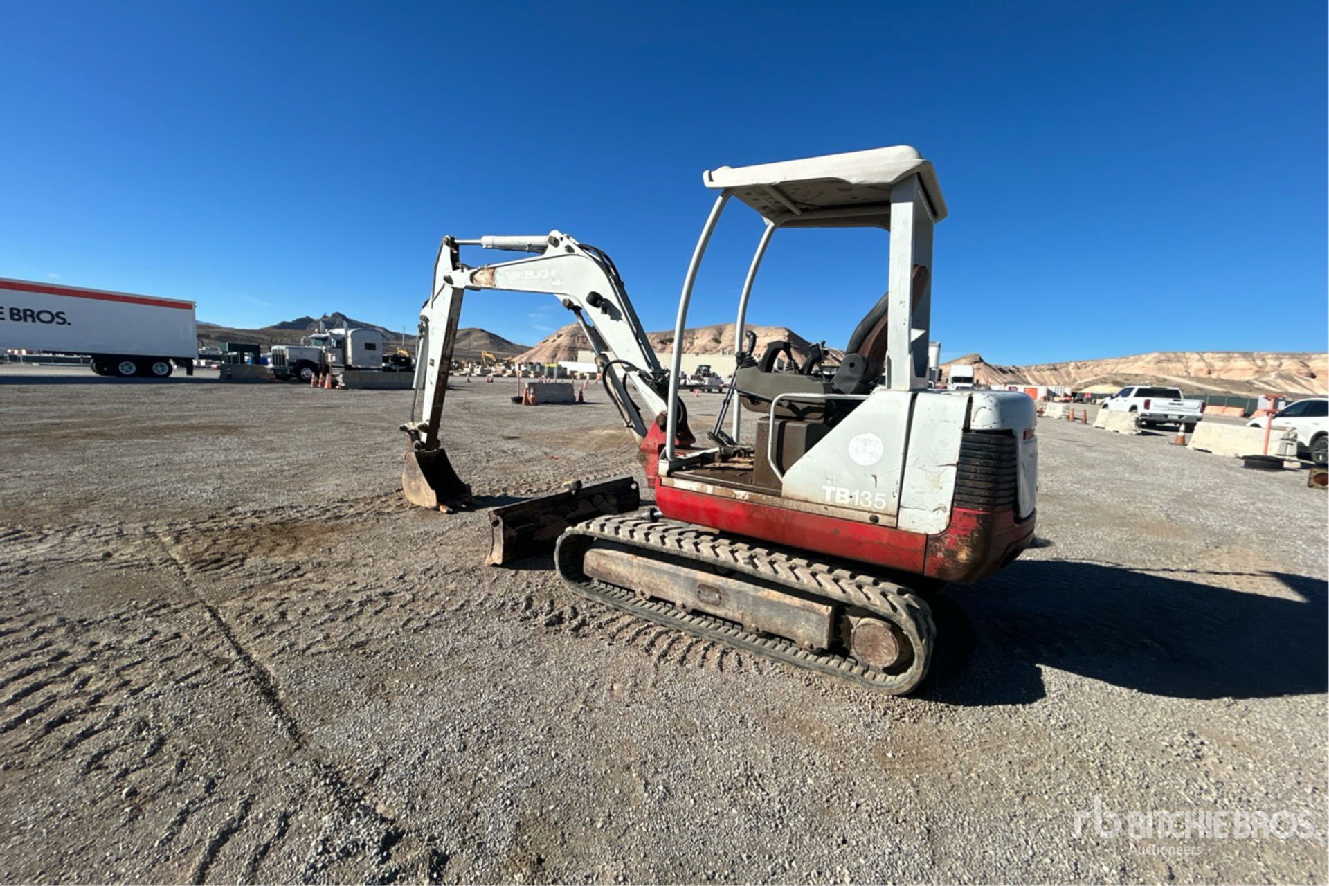 General Appearance with Picture, Left Rear Corner