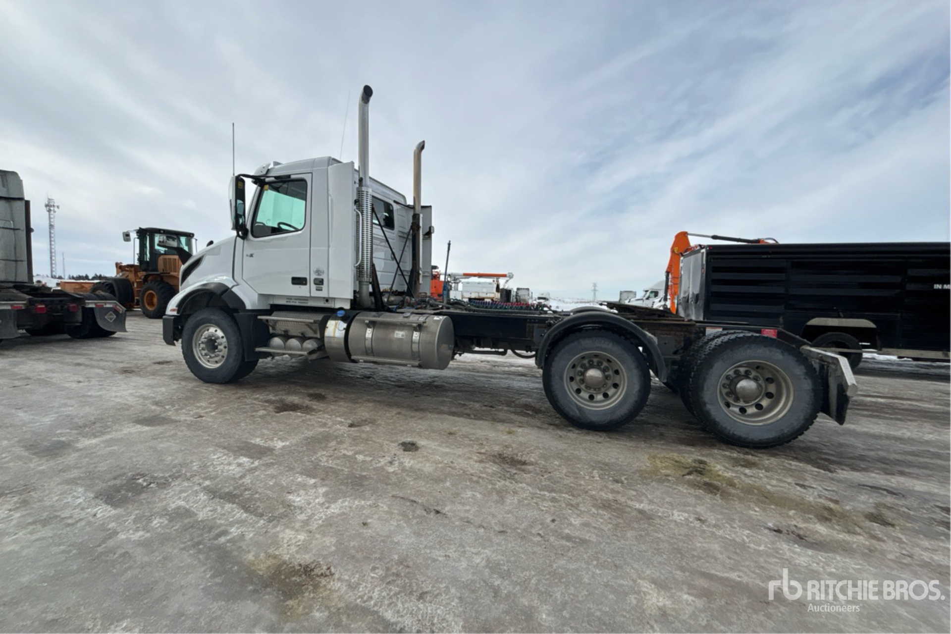 General Appearance with Bild, Ecke hinten links