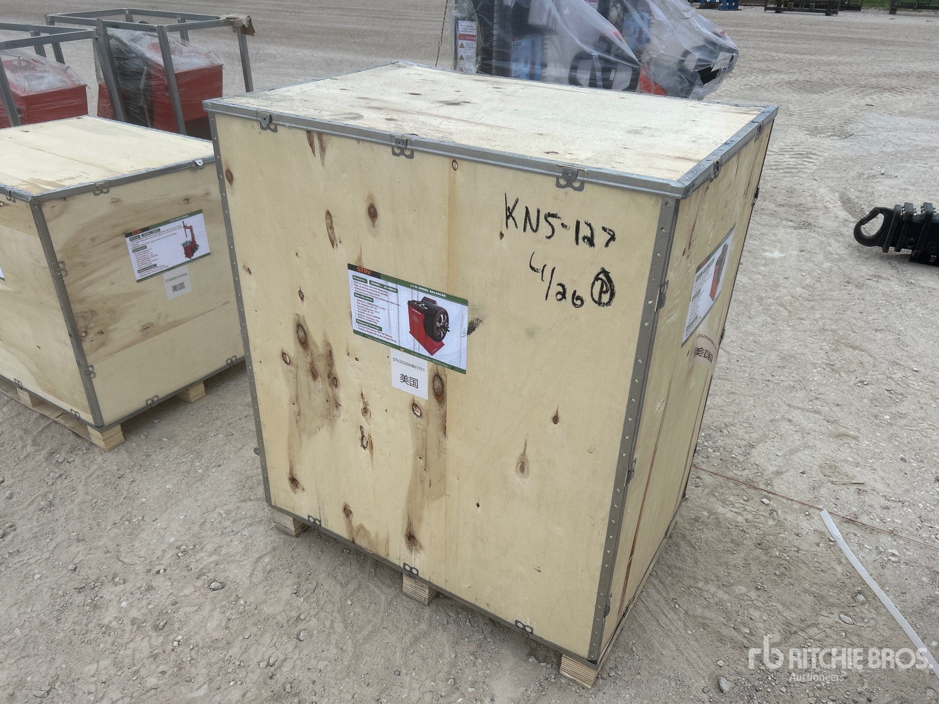 General Appearance with Picture, Left Front Corner