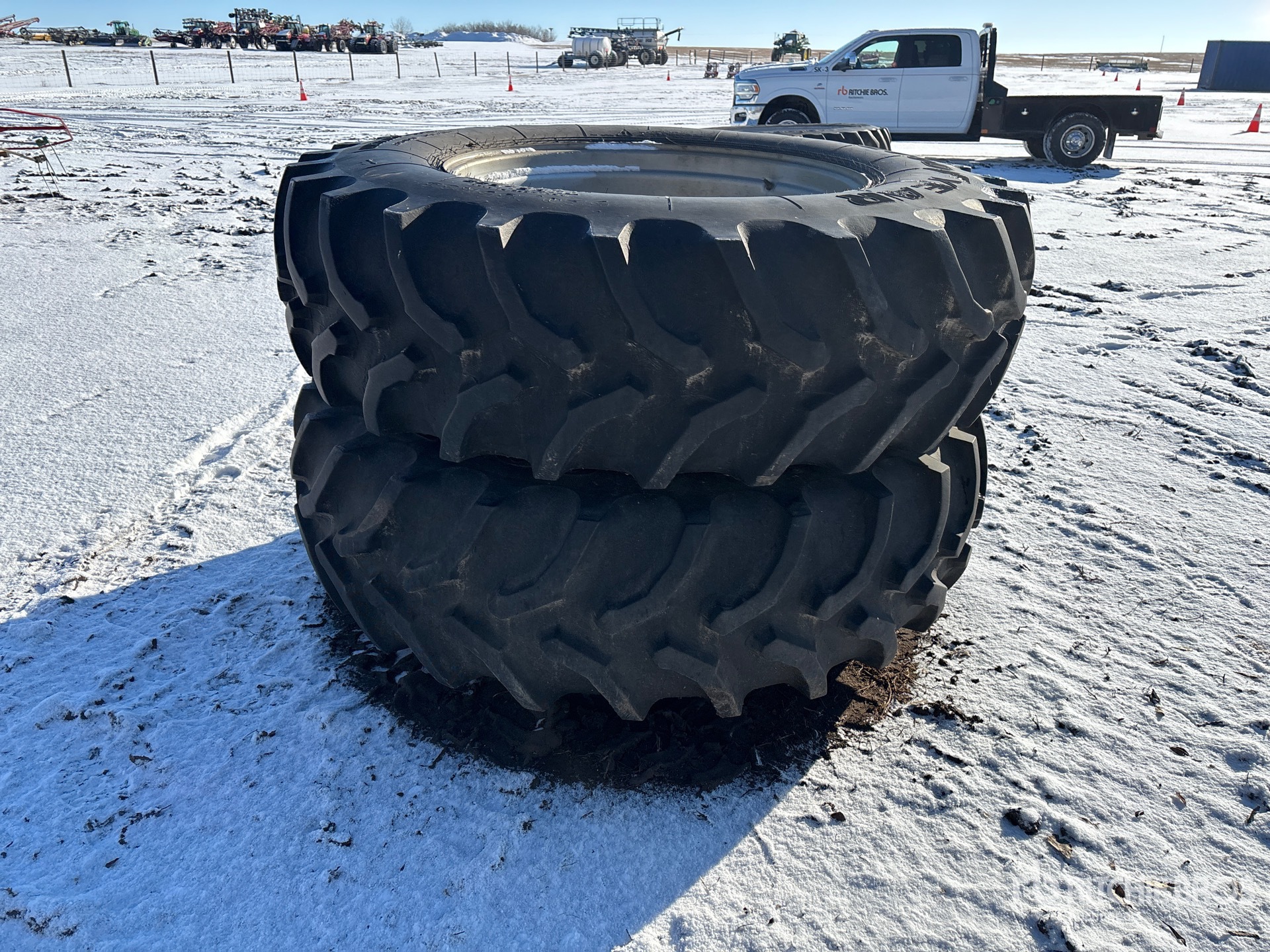 General Appearance with Picture, Right Rear Corner