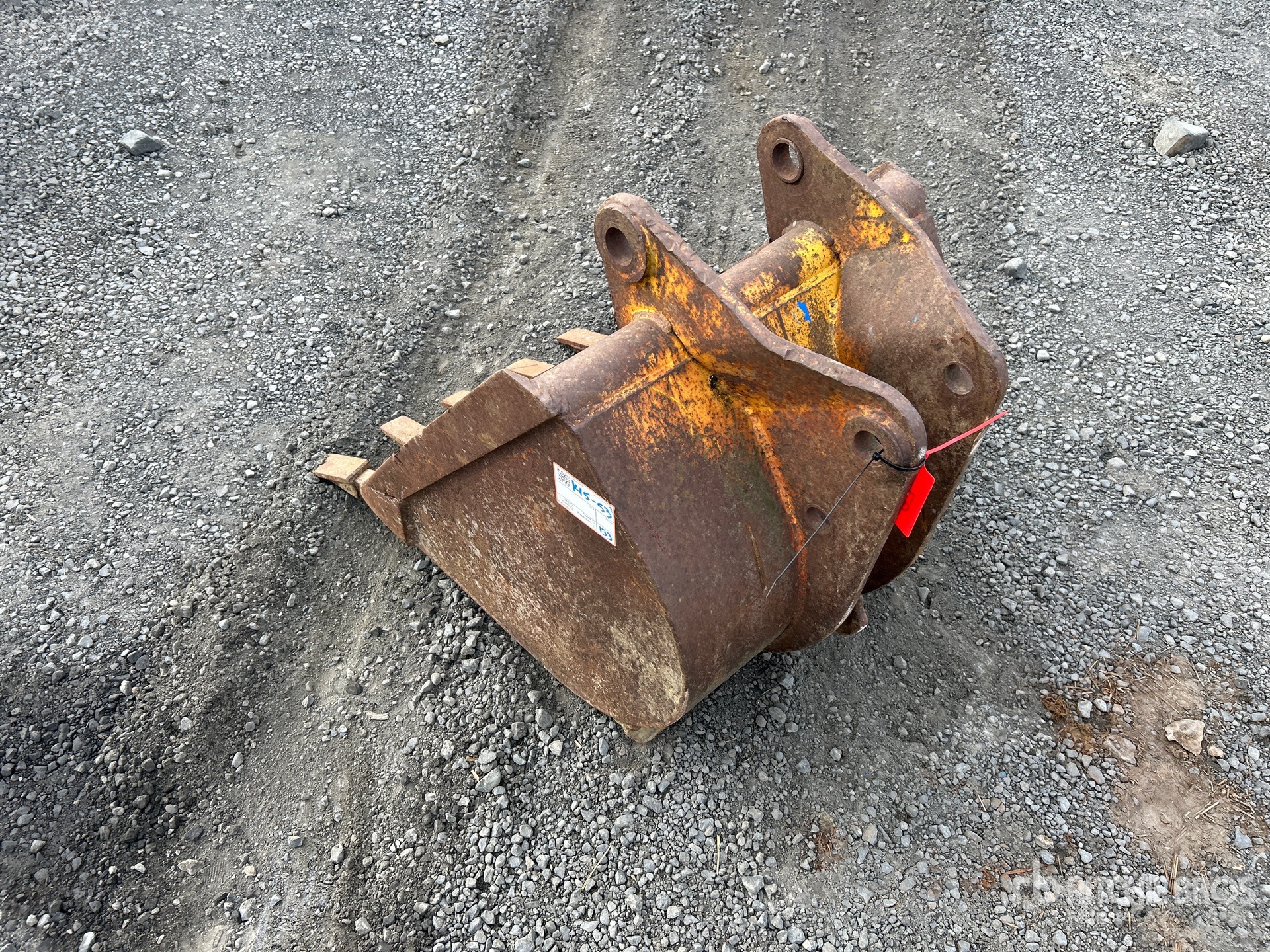 General Appearance with Zdjęcie, lewy dolny róg