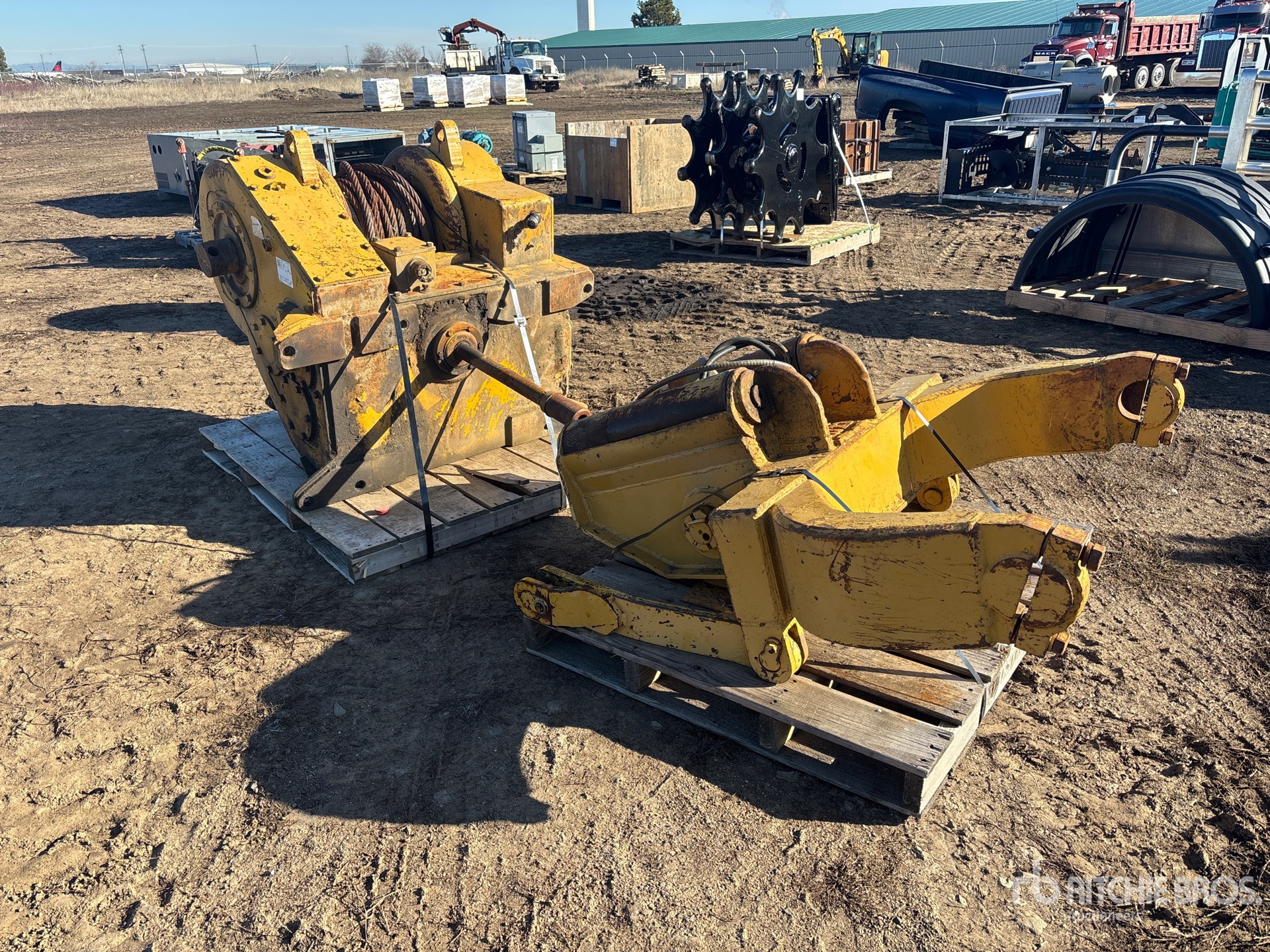 General Appearance with Bild, Ecke vorne rechts