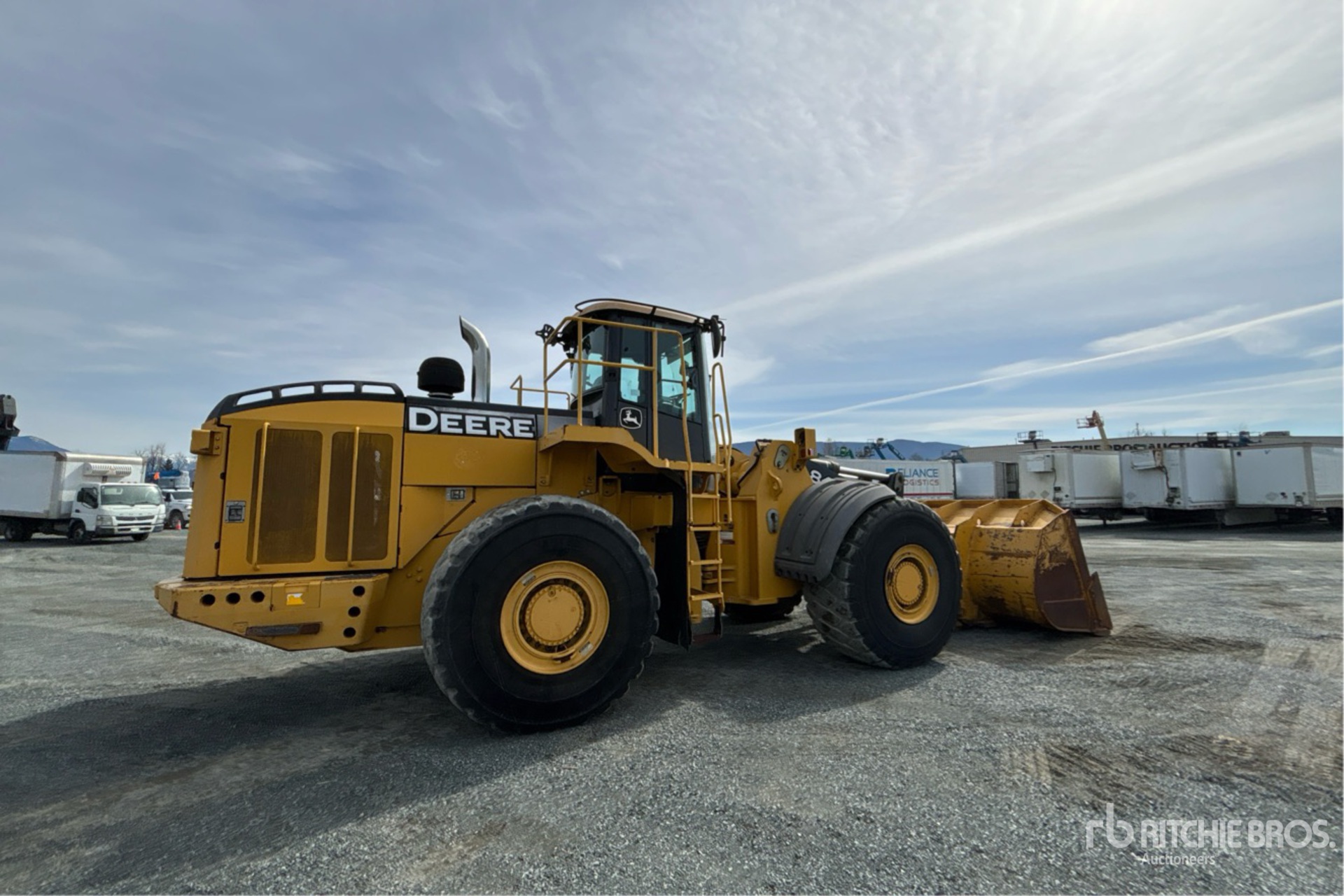 General Appearance with Imagen: esquina trasera derecha