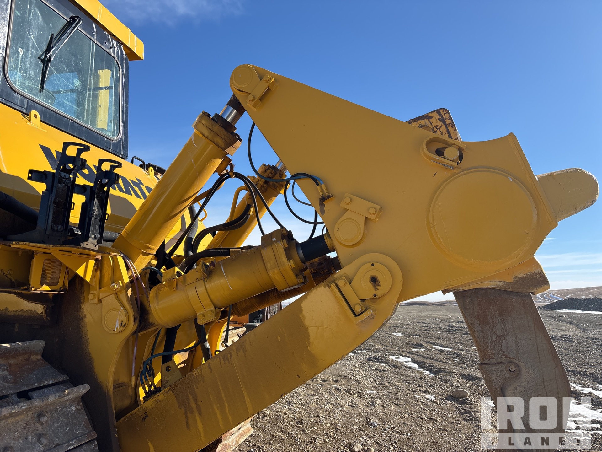 1999 Komatsu D375A-3