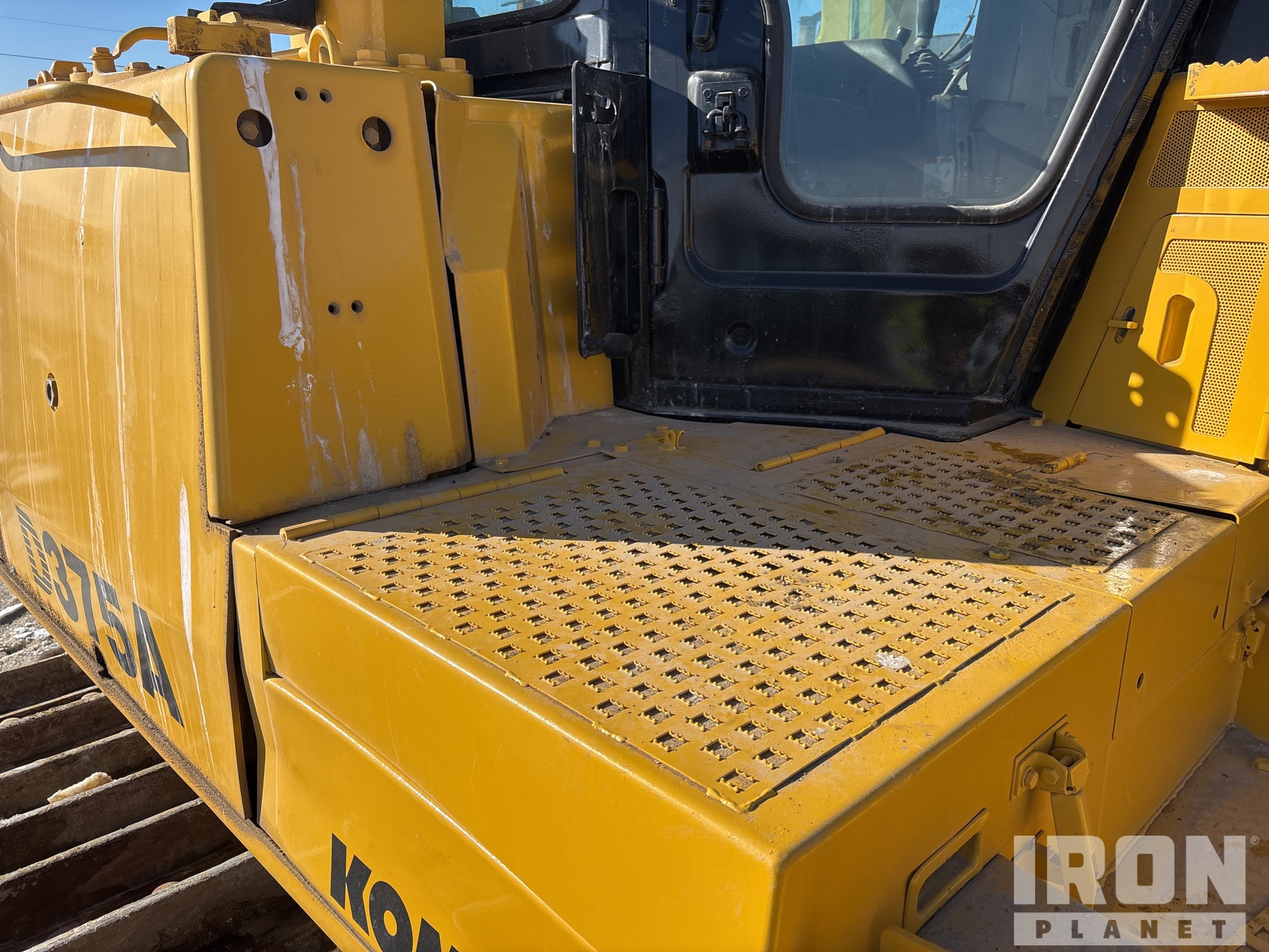 1999 Komatsu D375A-3