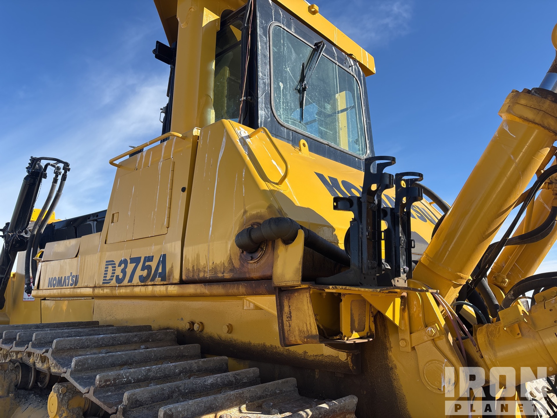 1999 Komatsu D375A-3
