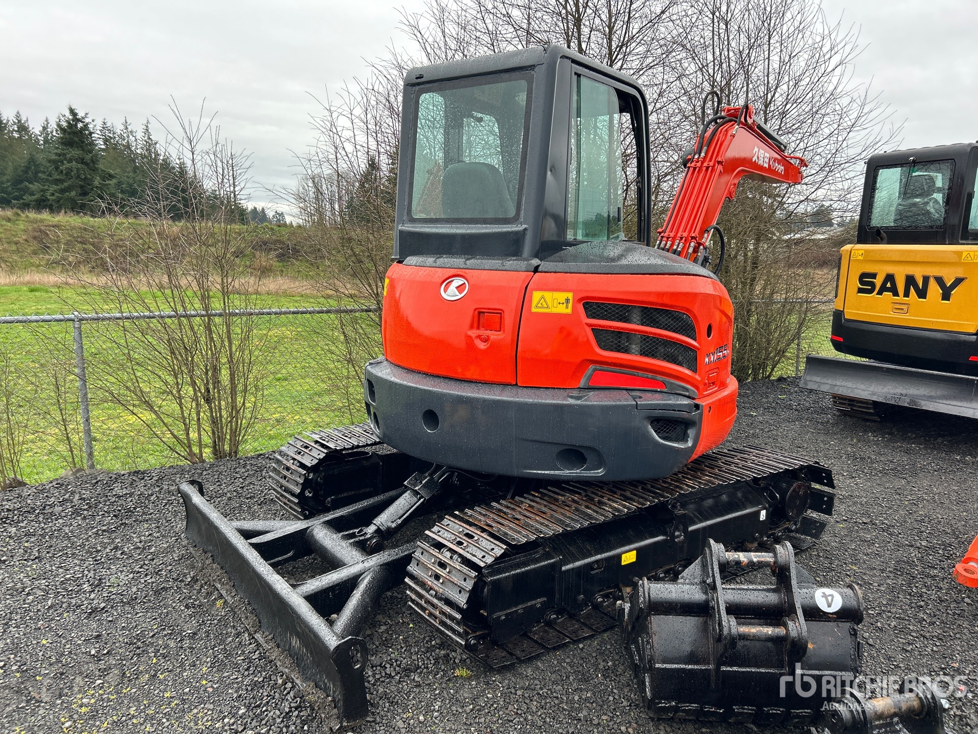 General Appearance with Image, coin arrière droit