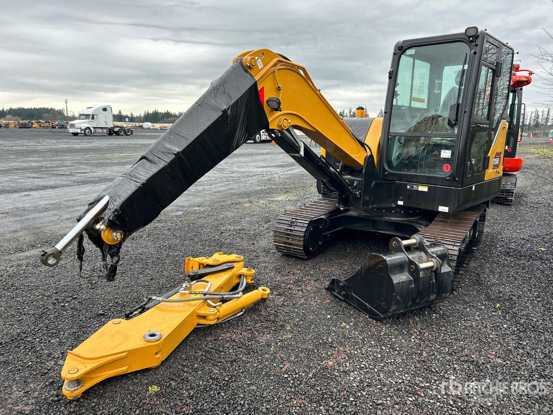 General Appearance with Image, coin avant gauche