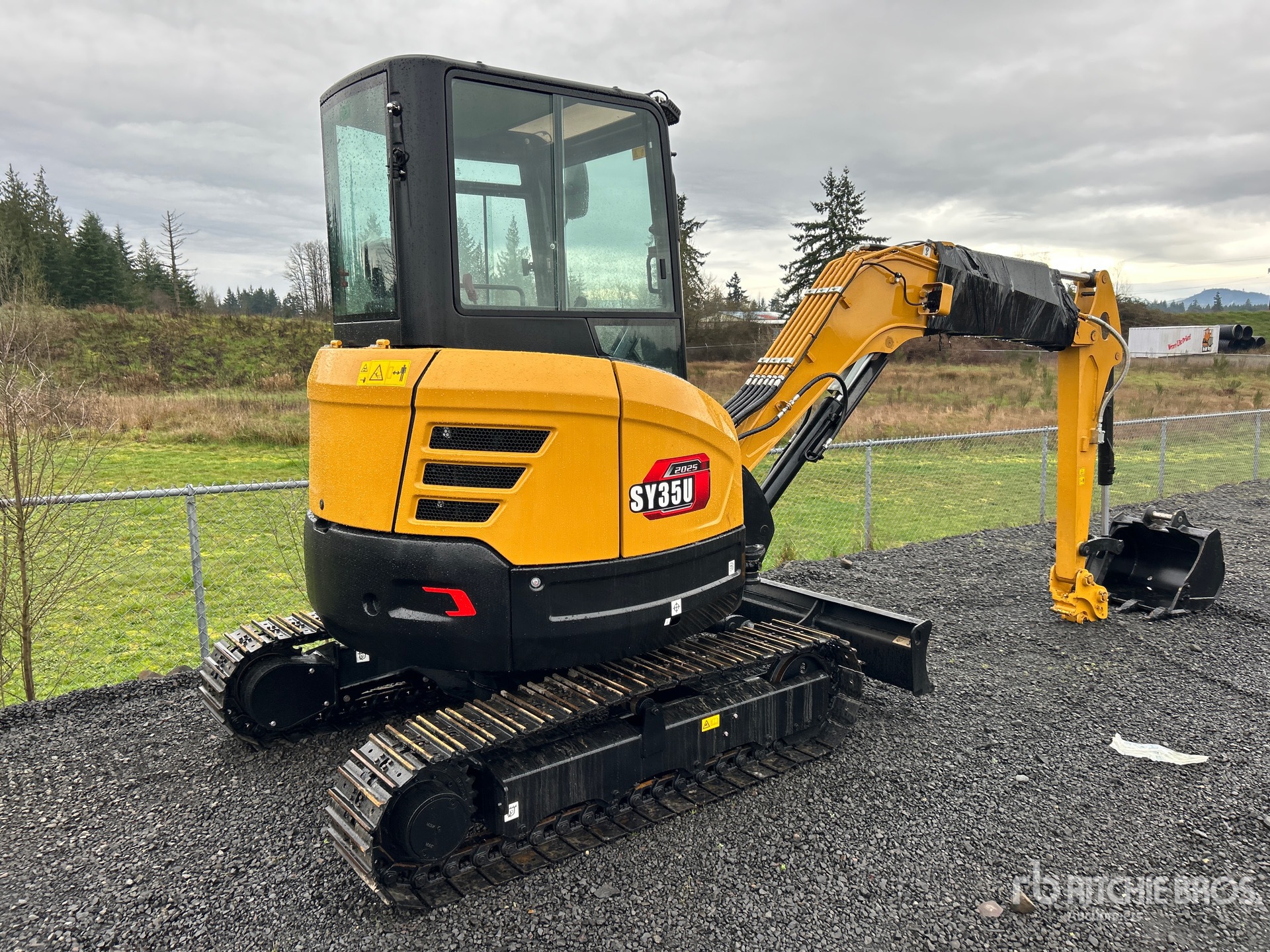 General Appearance with Image, coin arrière droit