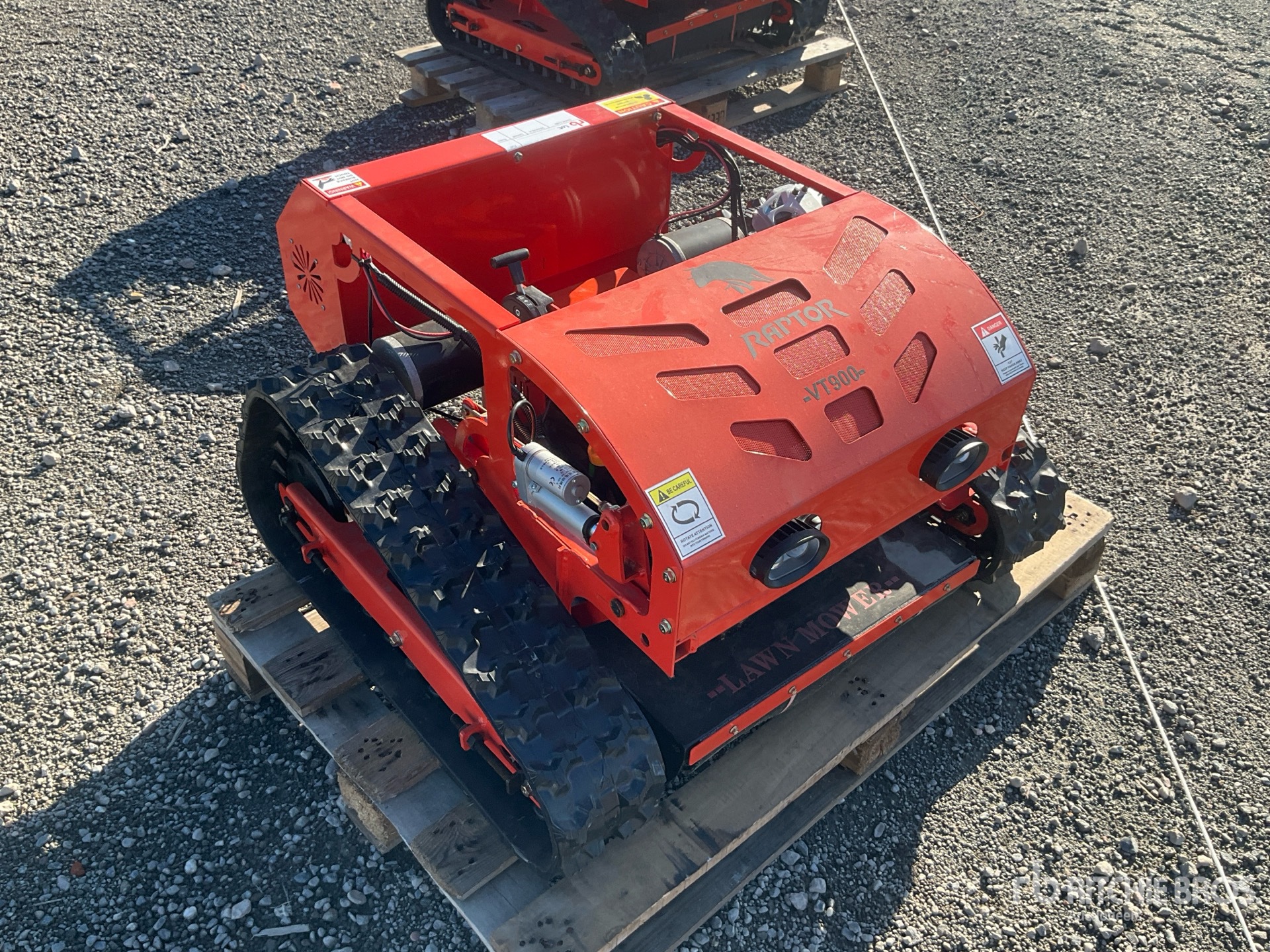 Aspect général with Image, coin avant droit