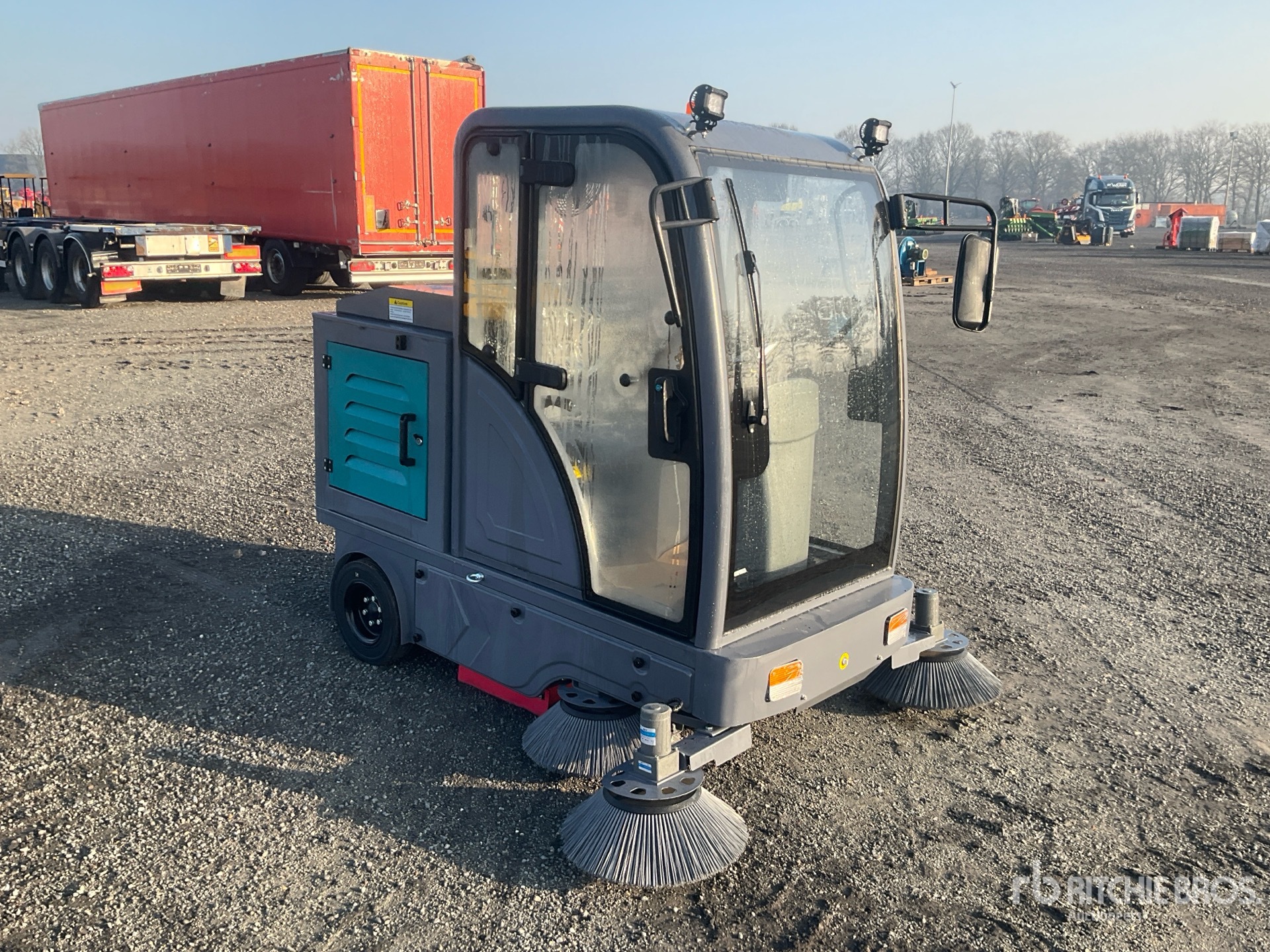 Aspect général with Image, coin avant droit