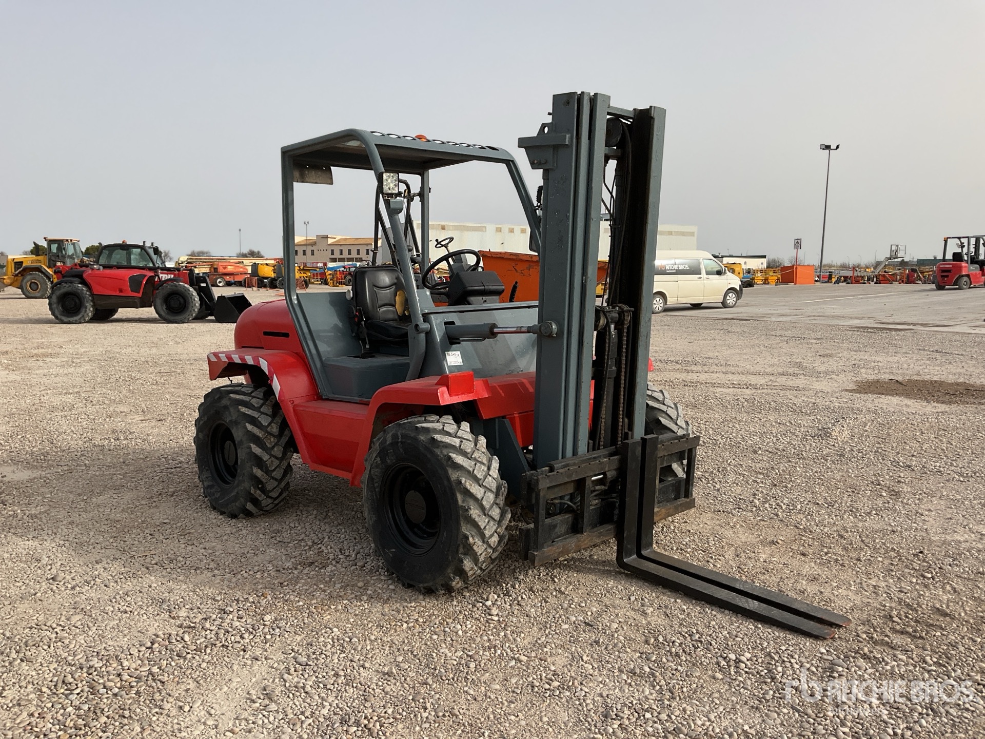 General Appearance with Picture, Right Front Corner