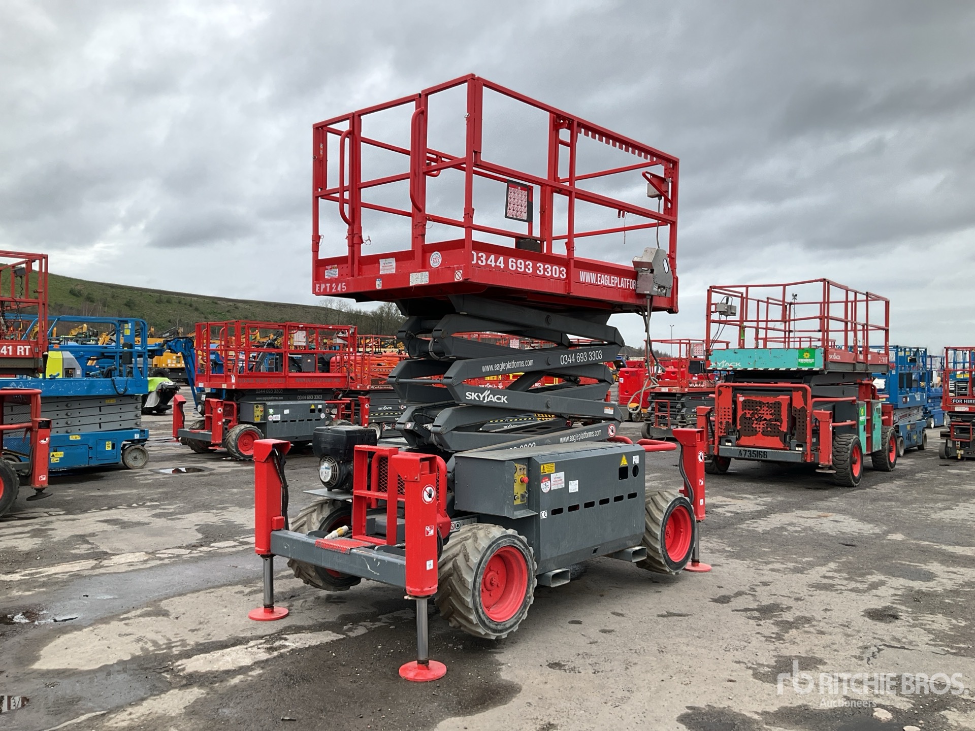 General Appearance with Featured Photo