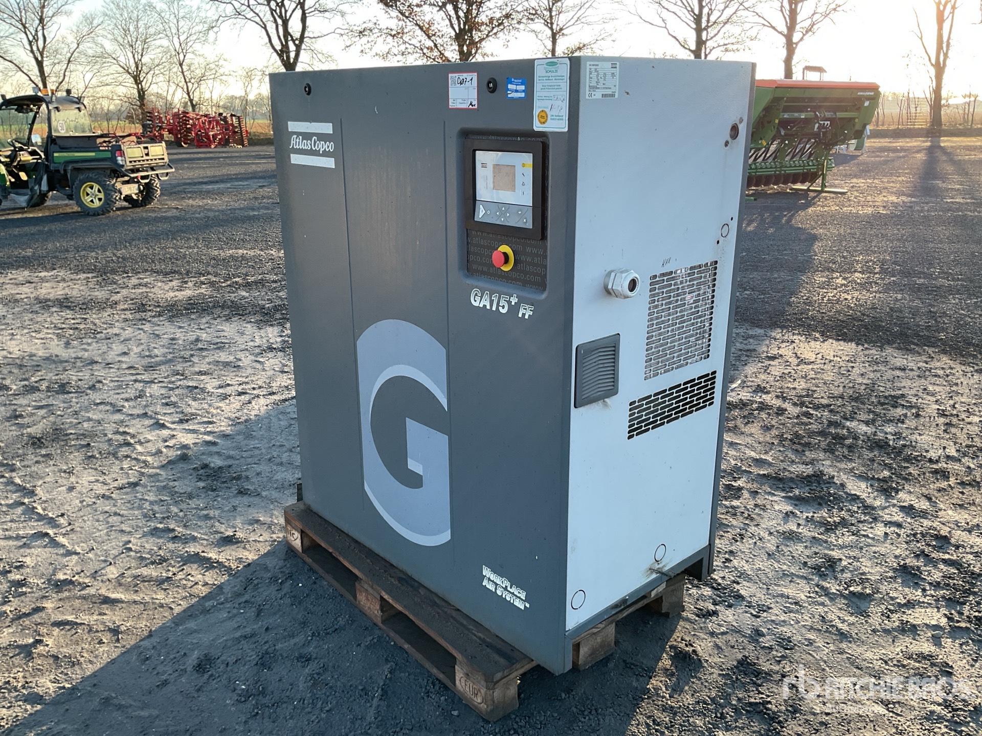 General Appearance with Picture, Left Front Corner