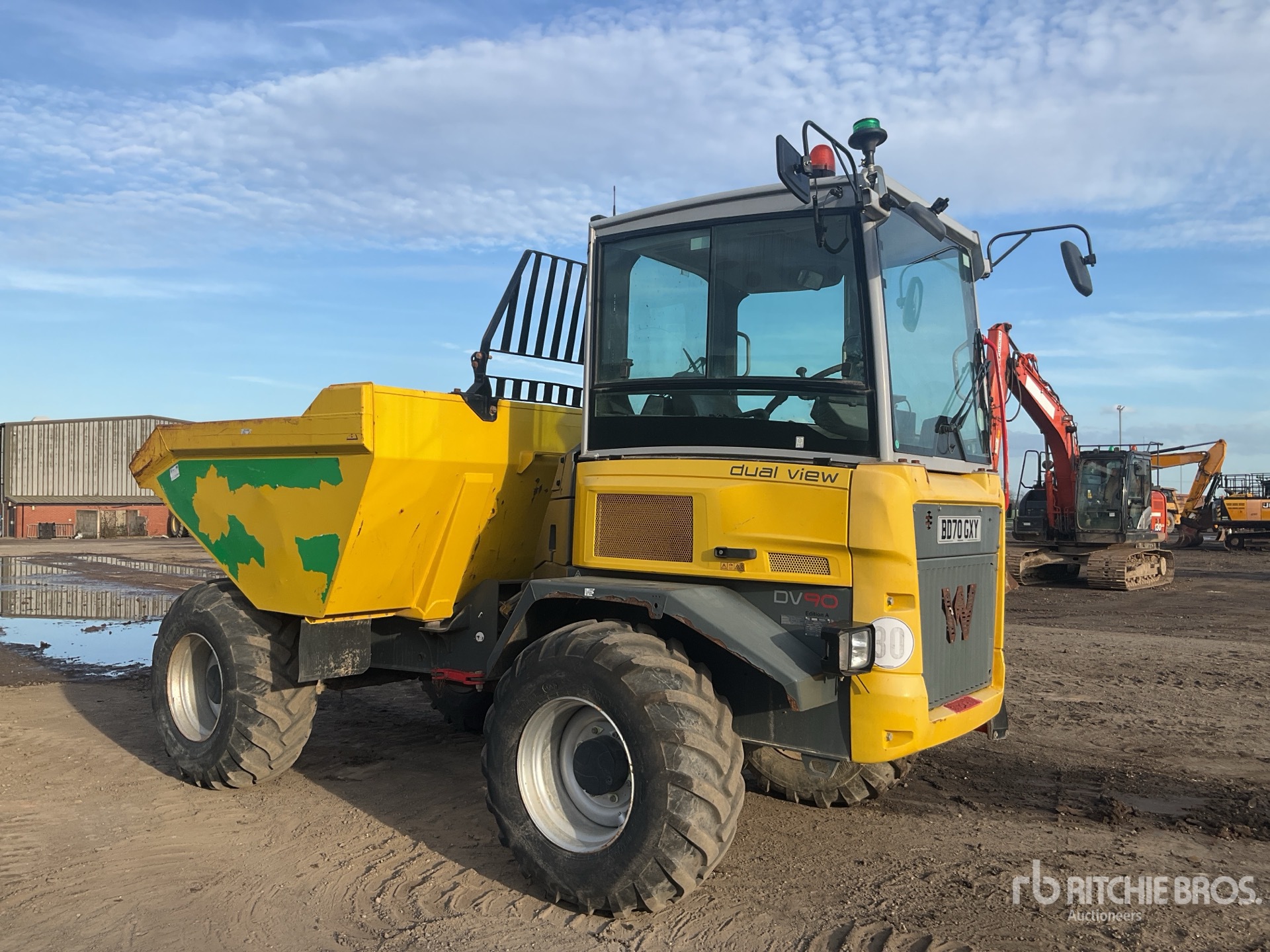 General Appearance with Picture, Right Front Corner