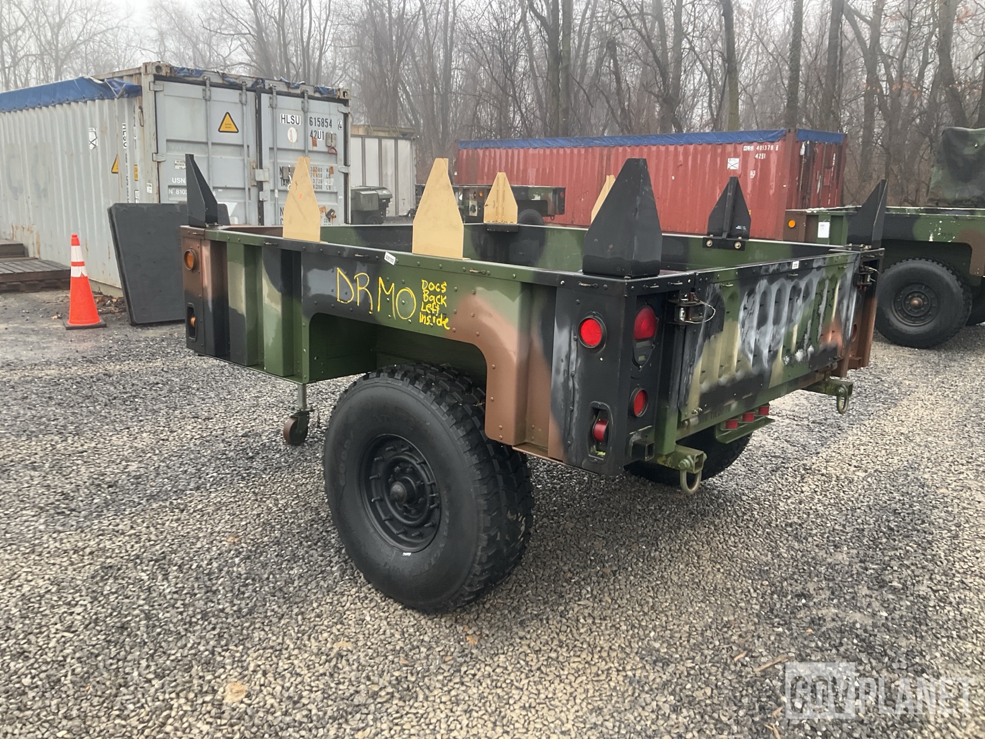General Appearance with Picture, Left Rear Corner