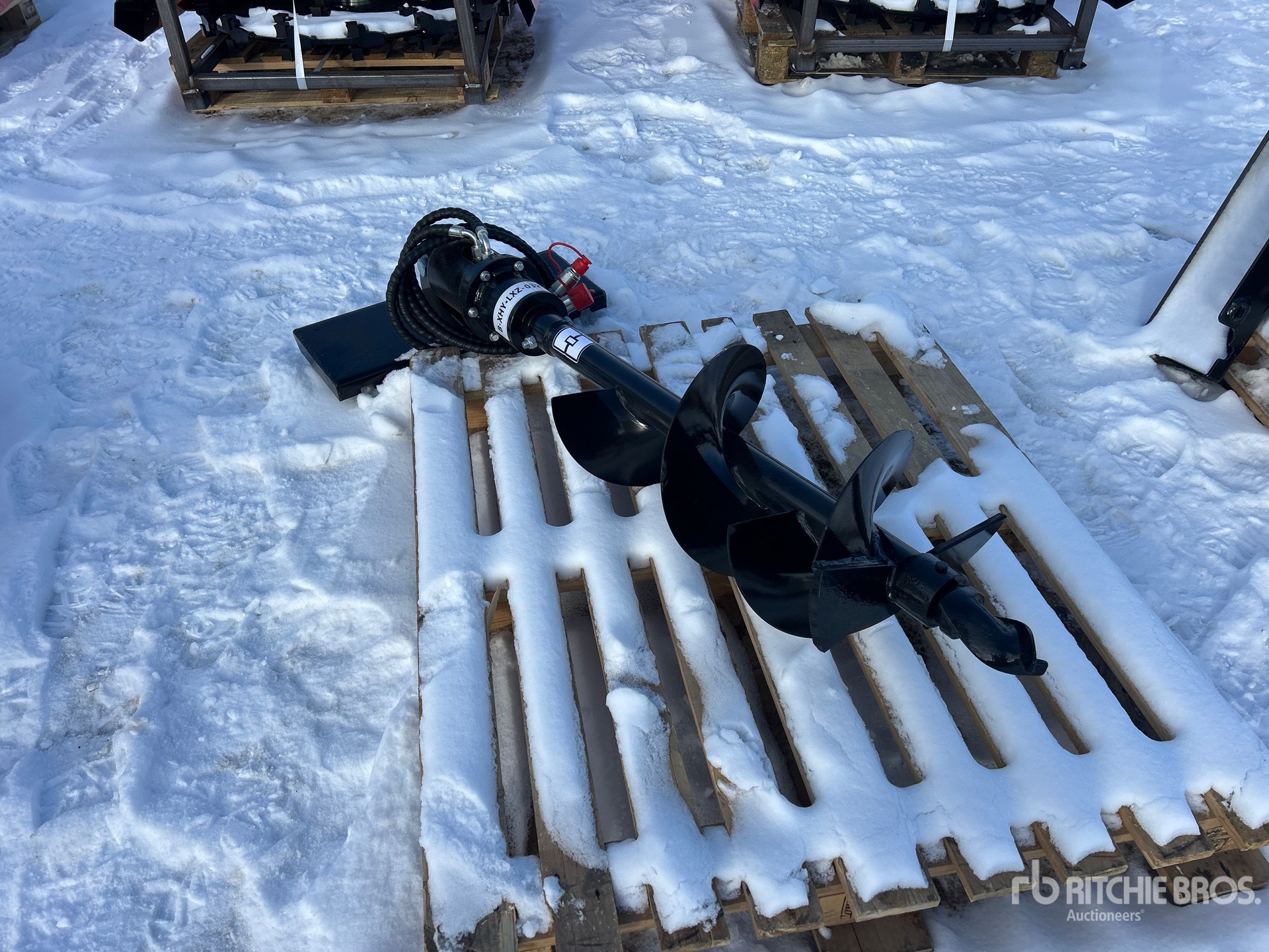 General Appearance with Bild, Ecke vorne rechts