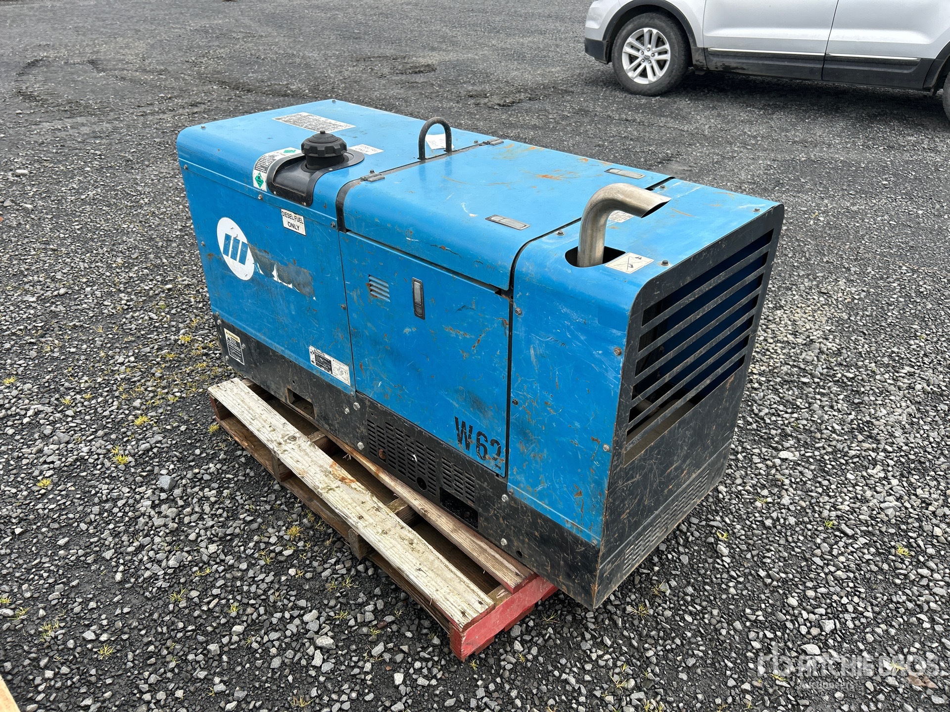 General Appearance with Imagen: esquina trasera derecha