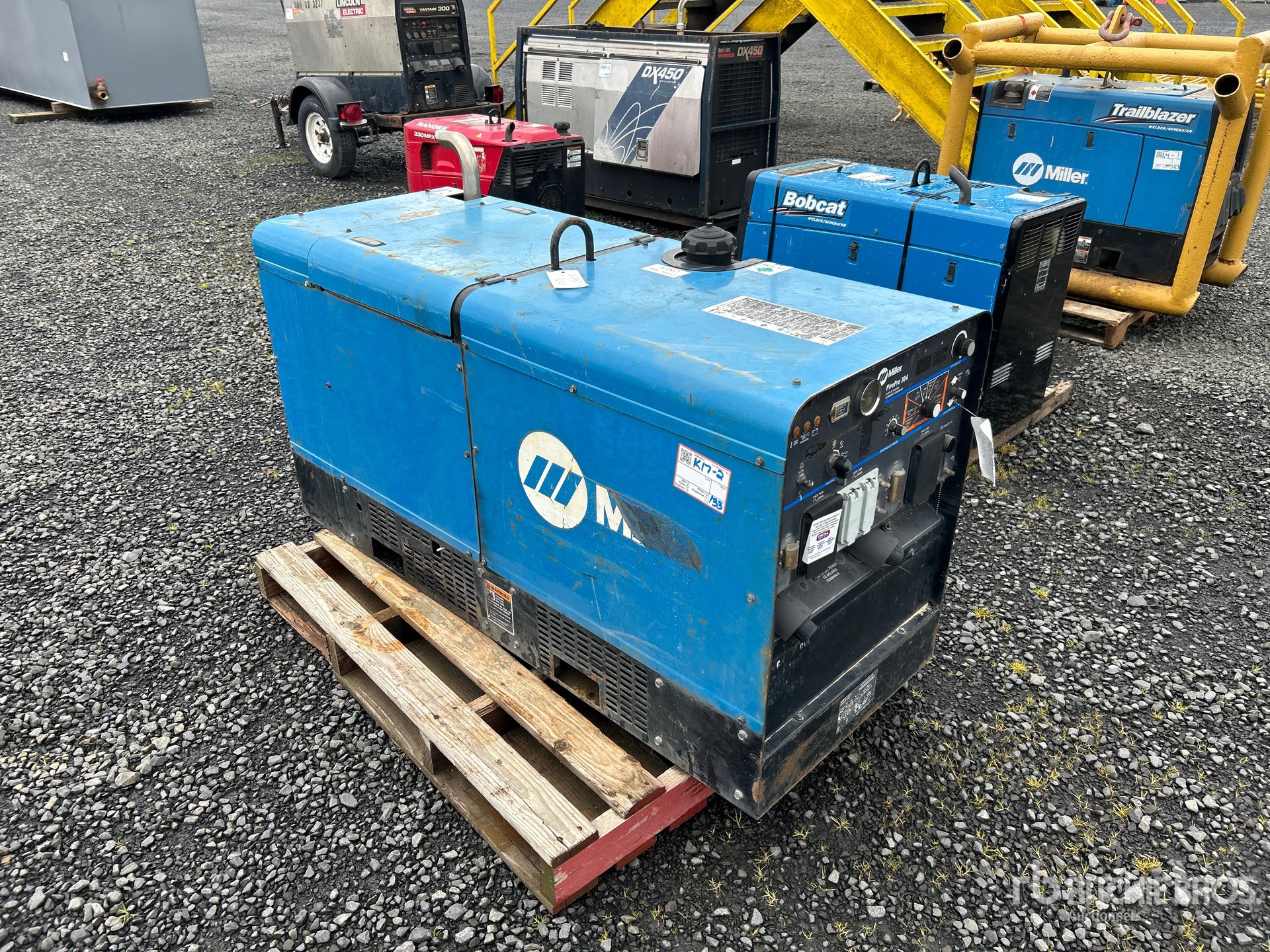 General Appearance with Imagen: esquina delantera izquierda