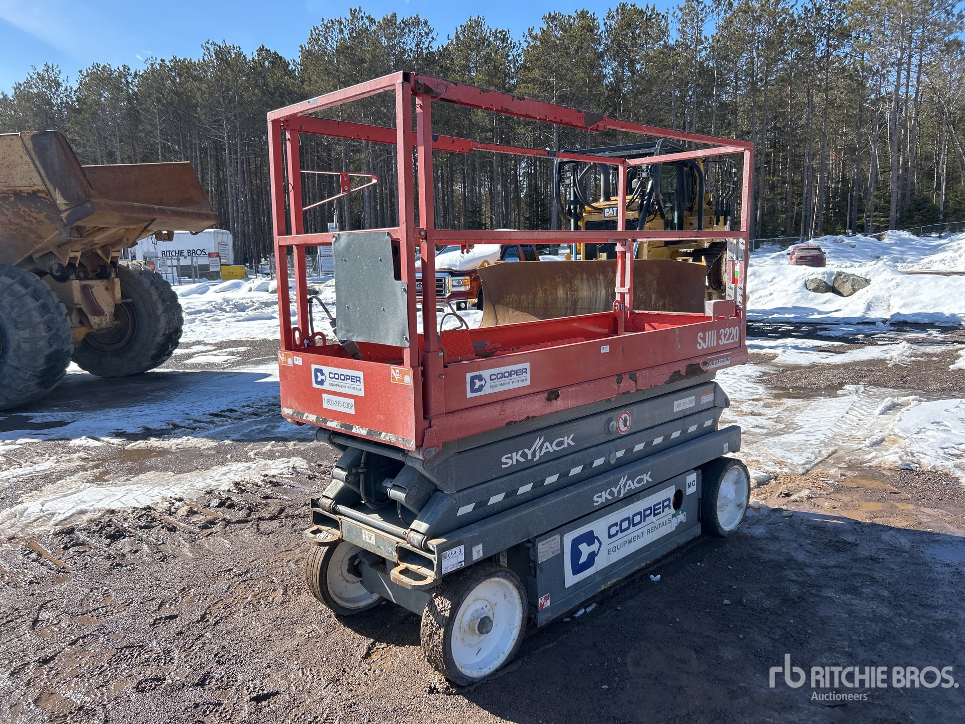 General Appearance with Featured Photo