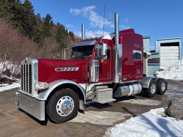 2017 Peterbilt 389 6x4 T/A Sleeper Truck Tractor