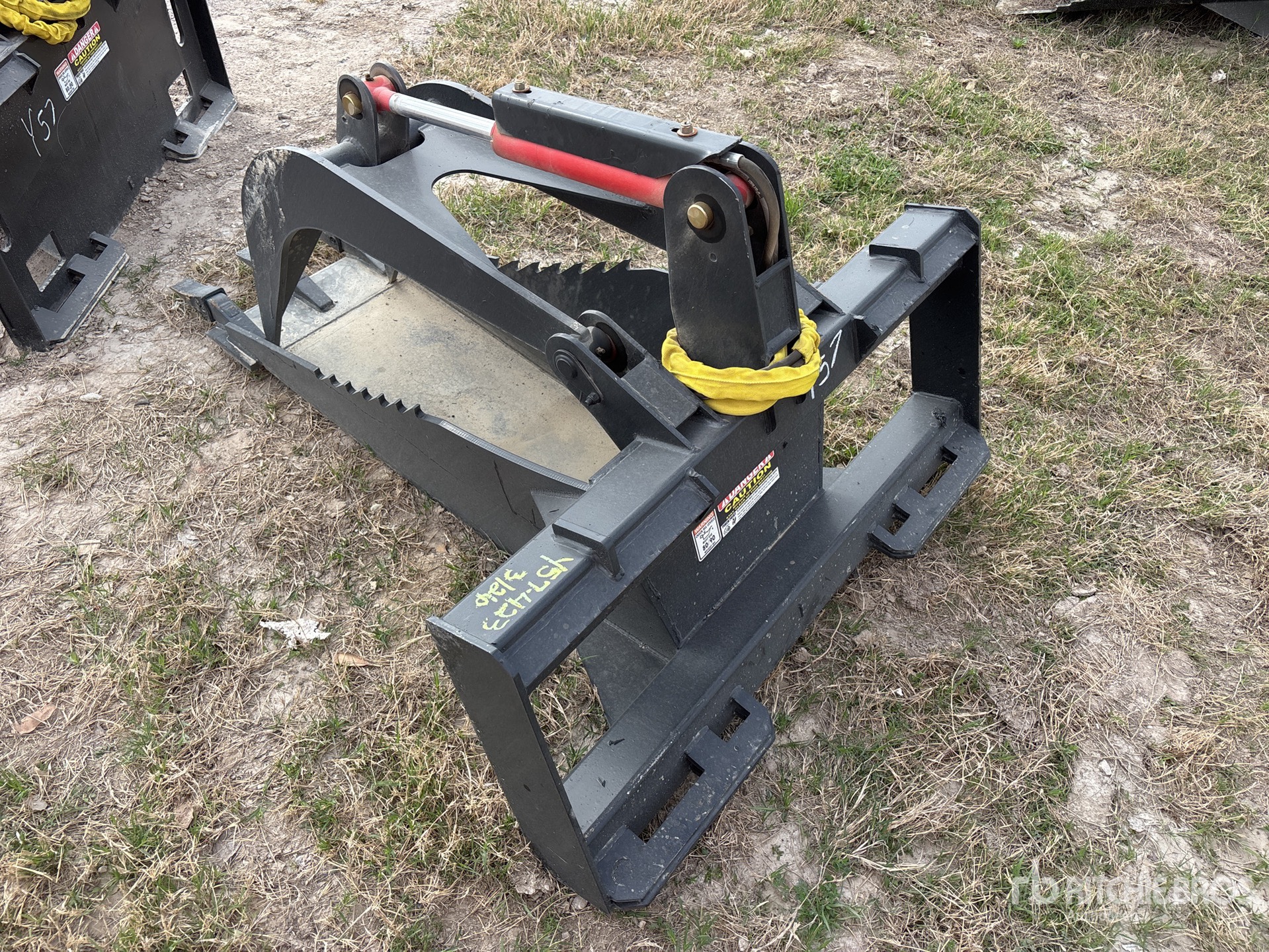 General Appearance with Zdjęcie, lewy dolny róg